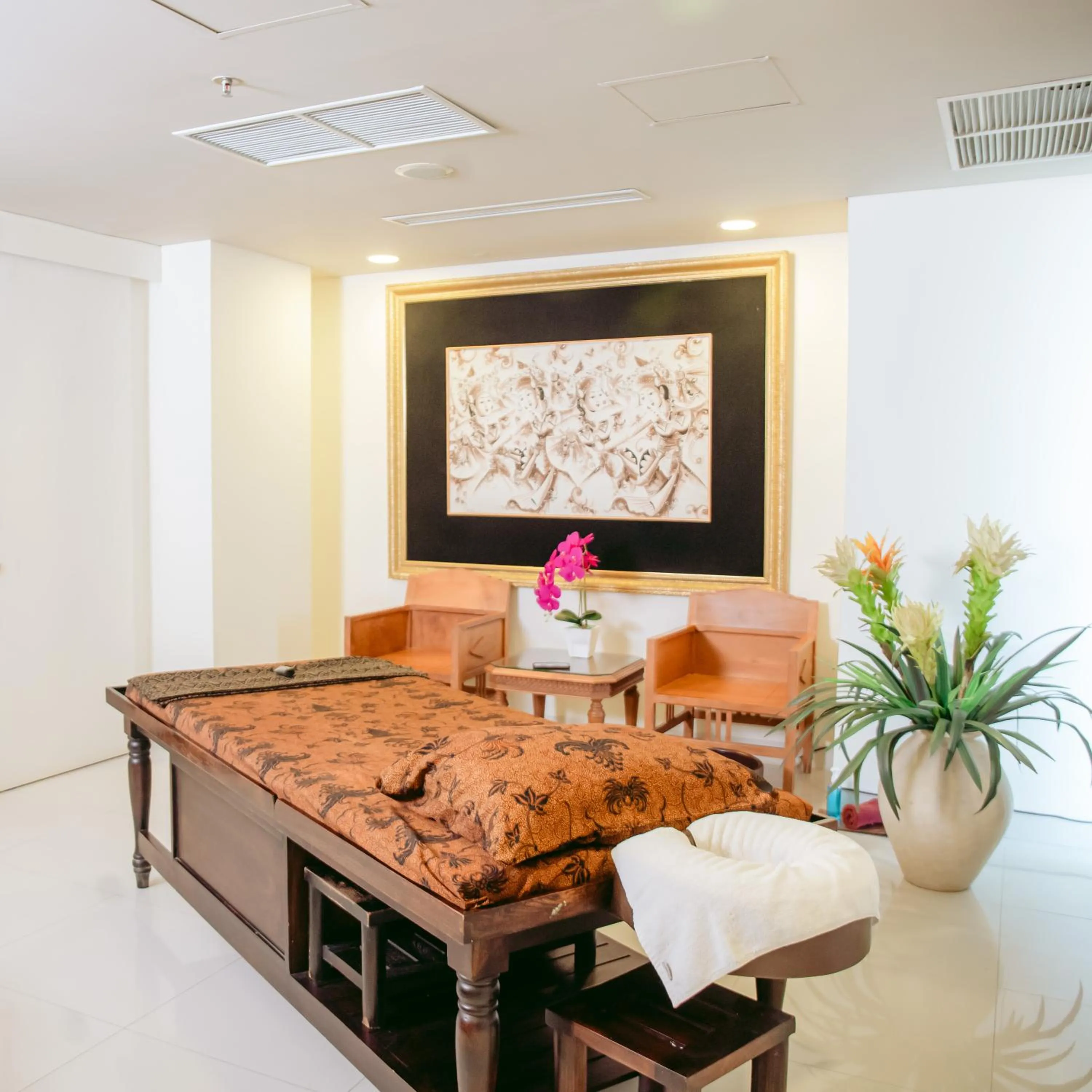 Spa and wellness centre/facilities in Tijili Hotel Benoa