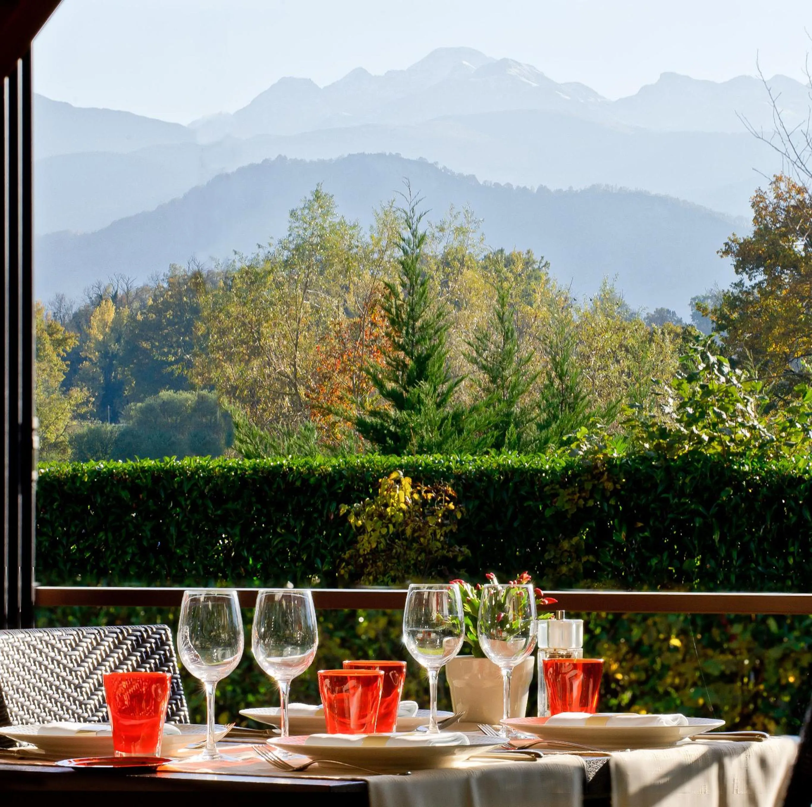 Restaurant/places to eat in Logis Hôtel restaurant Horizon 117