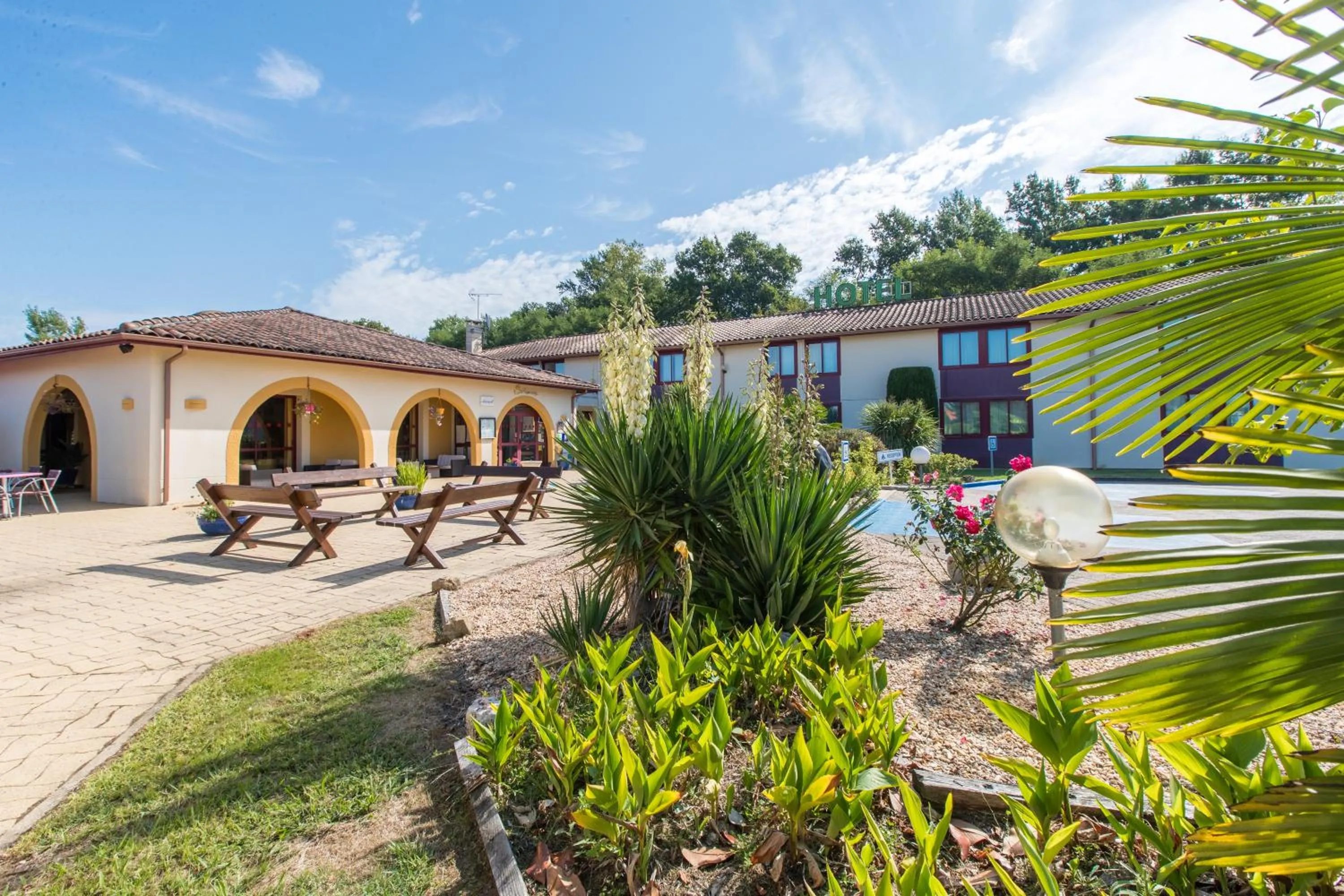 Property building in Logis Hôtel Restaurant Solenca