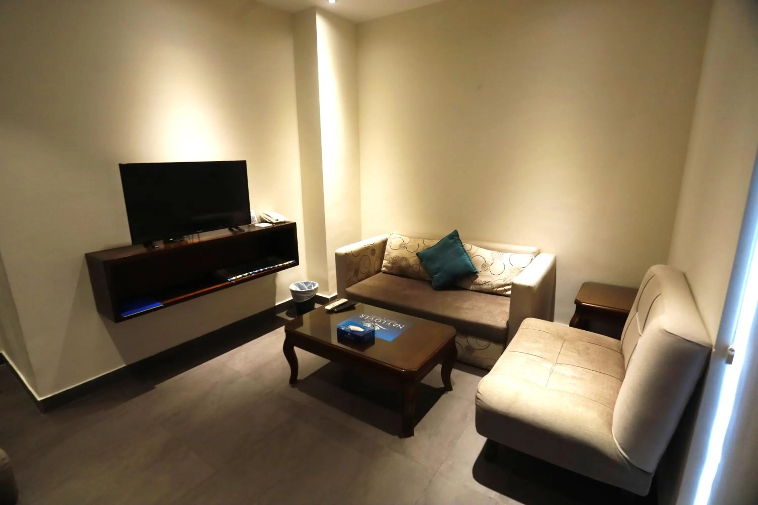 Seating area in Naylover Hotel Suites