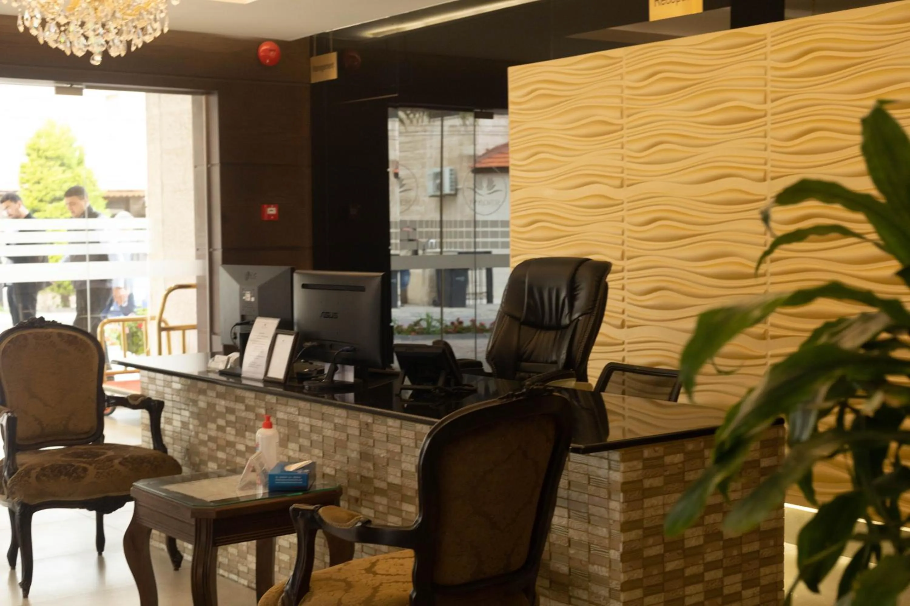 Lobby or reception in Naylover Hotel Suites