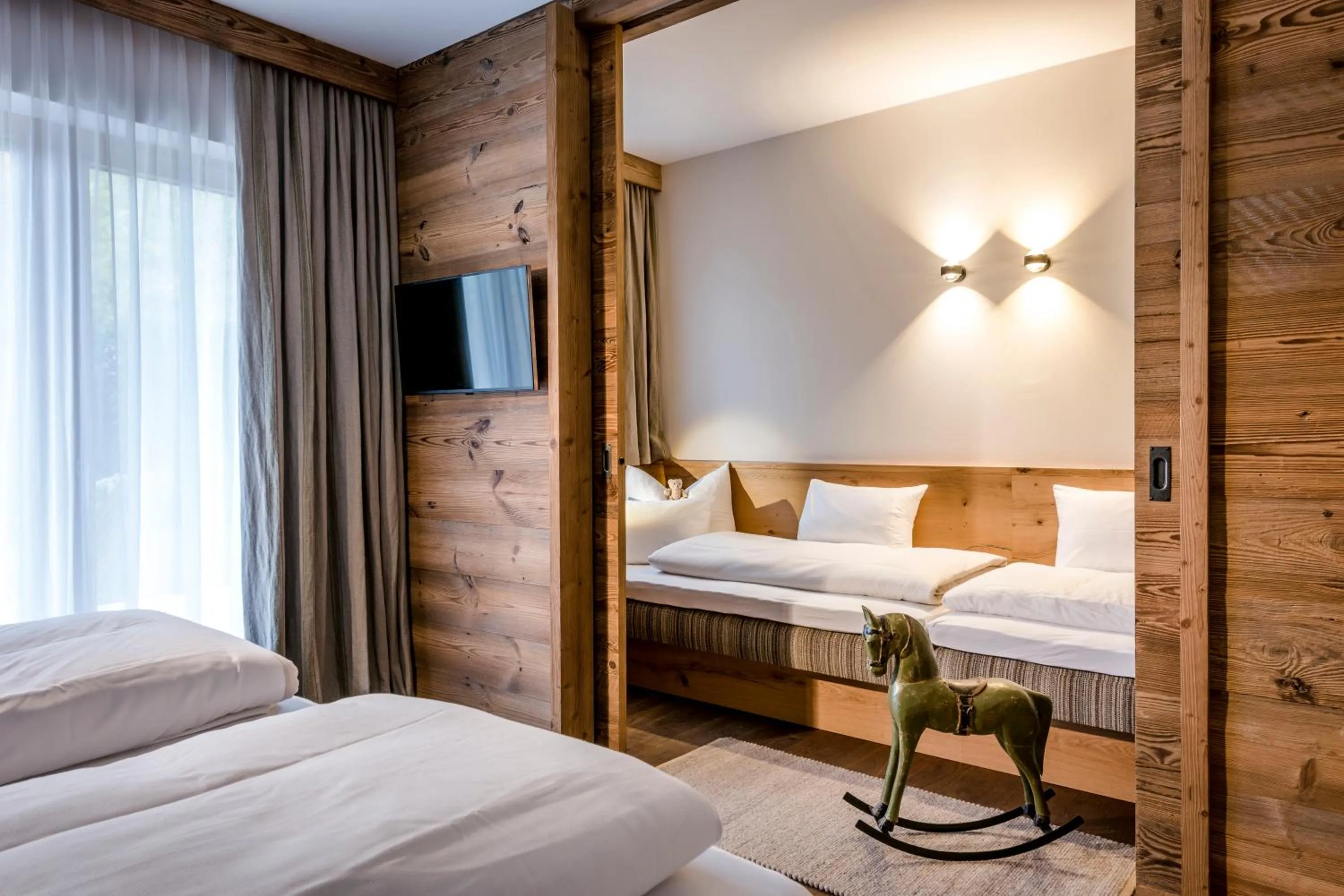 Bedroom, Bed in Kaiserlodge