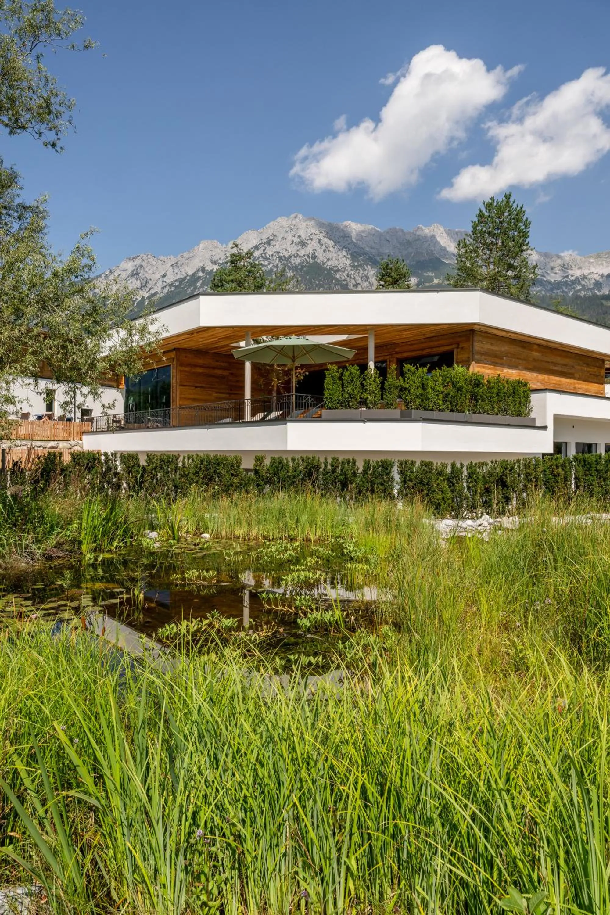 Property building in Kaiserlodge