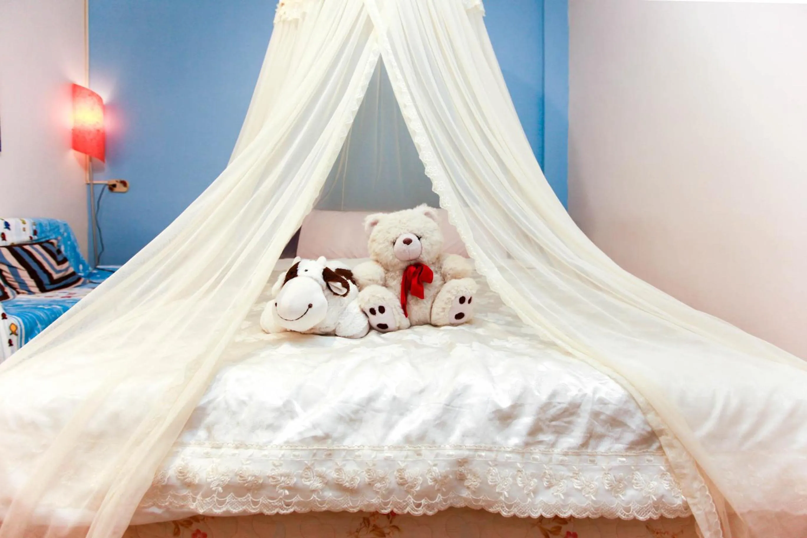 Bedroom, Bed in Love in Pearl B&B