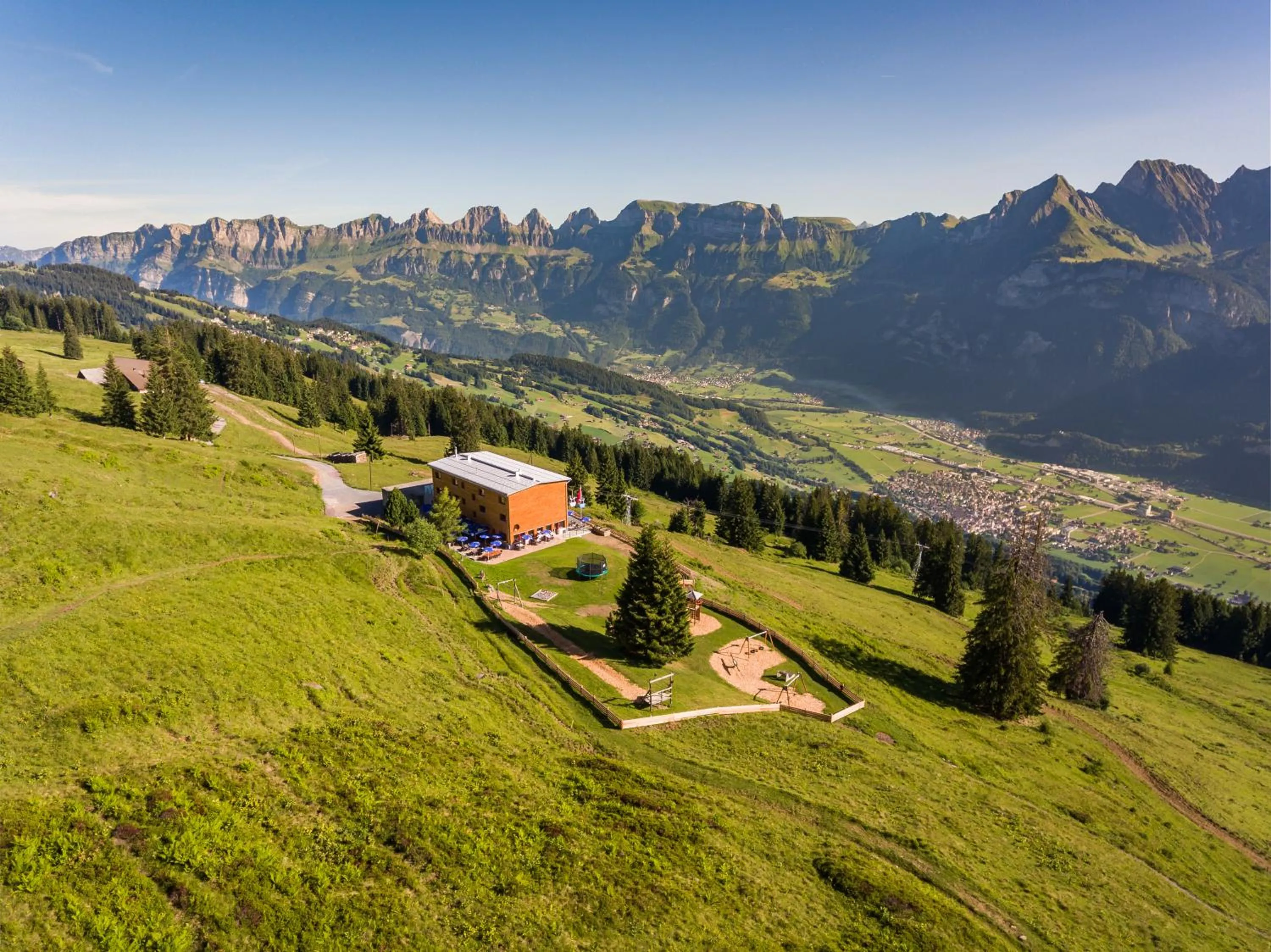 Facade/entrance in Berghotel Schonhalden
