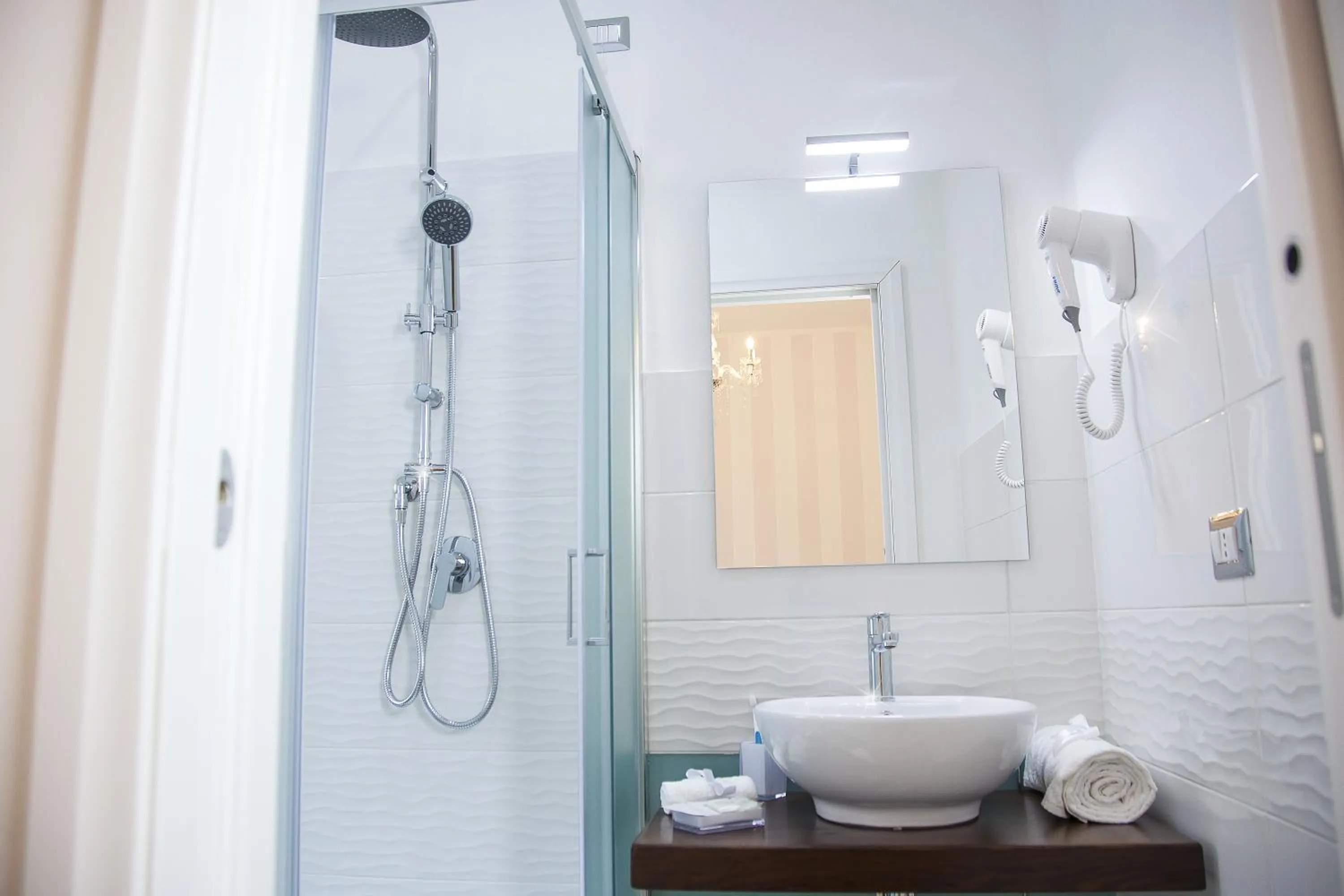 Bathroom in La Perla - Chic Accommodation