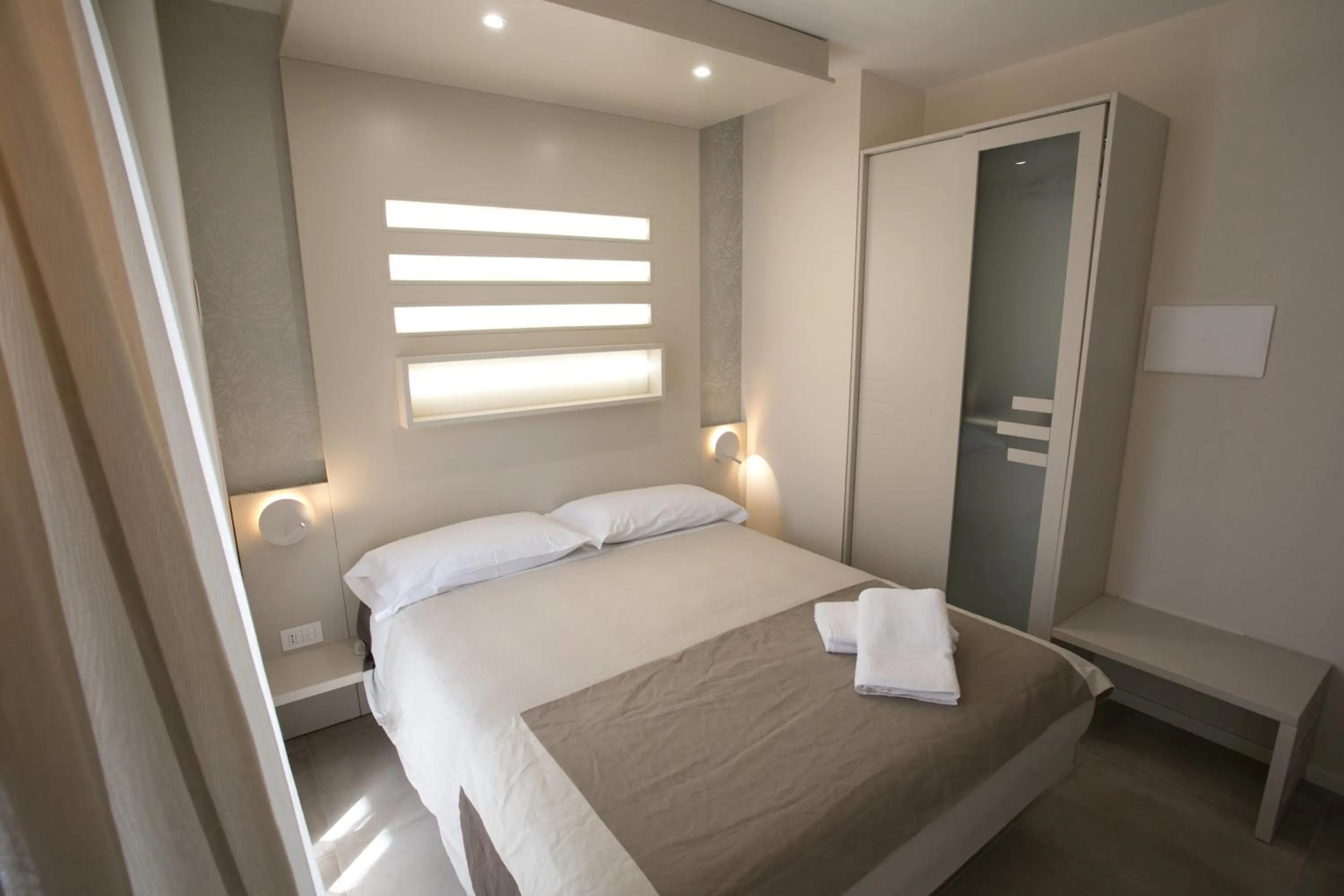 Photo of the whole room, Bed in B&B Chez Moi