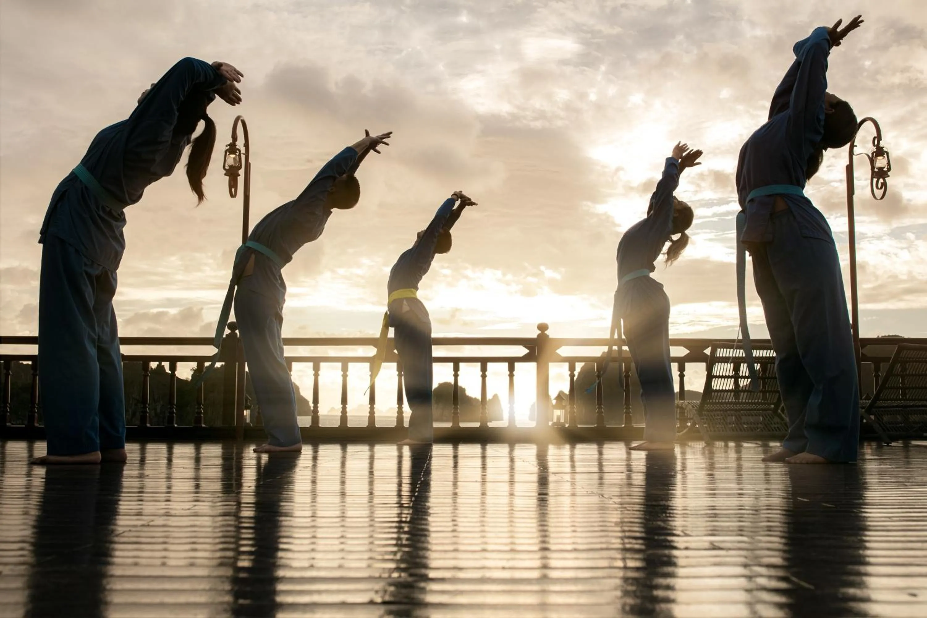 Sunrise in Emperor Cruises Legacy Ha Long
