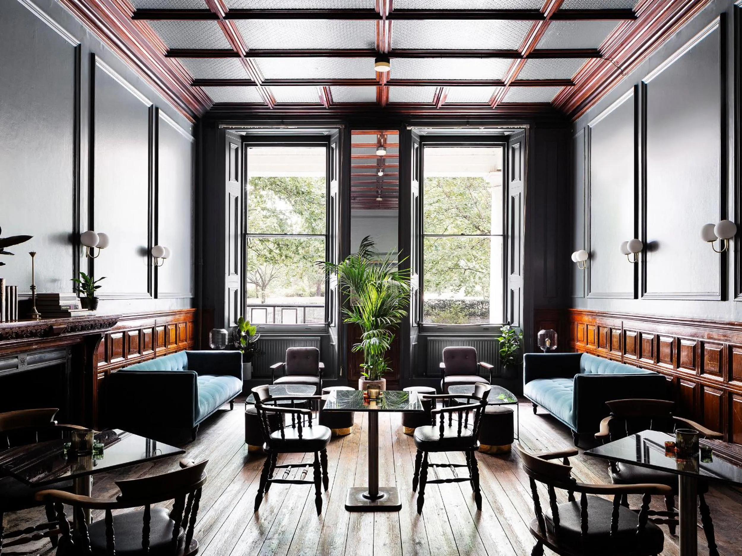 Lounge or bar in The Columbia