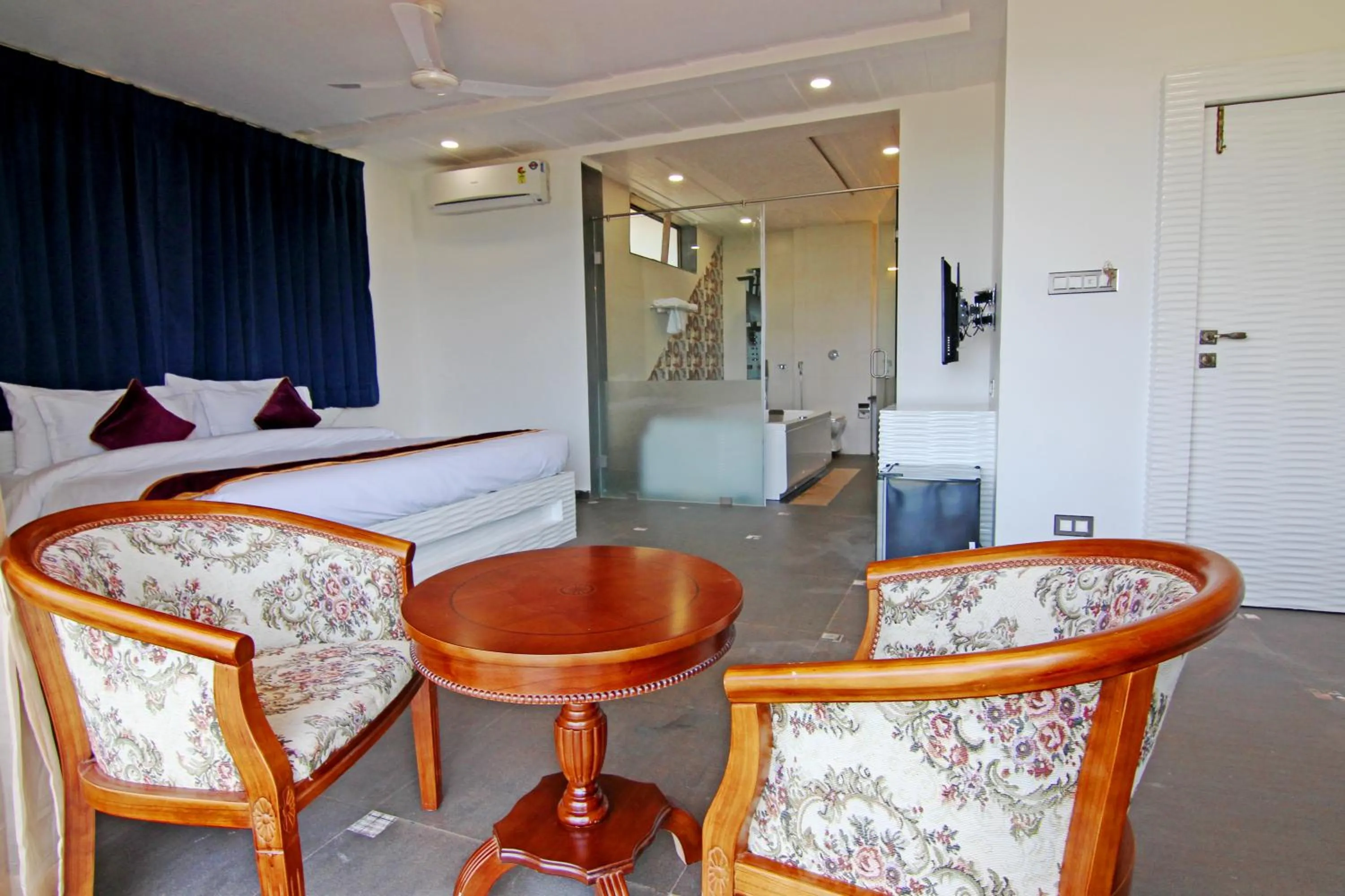 Bed in Forest County Resort Mahabaleshwar