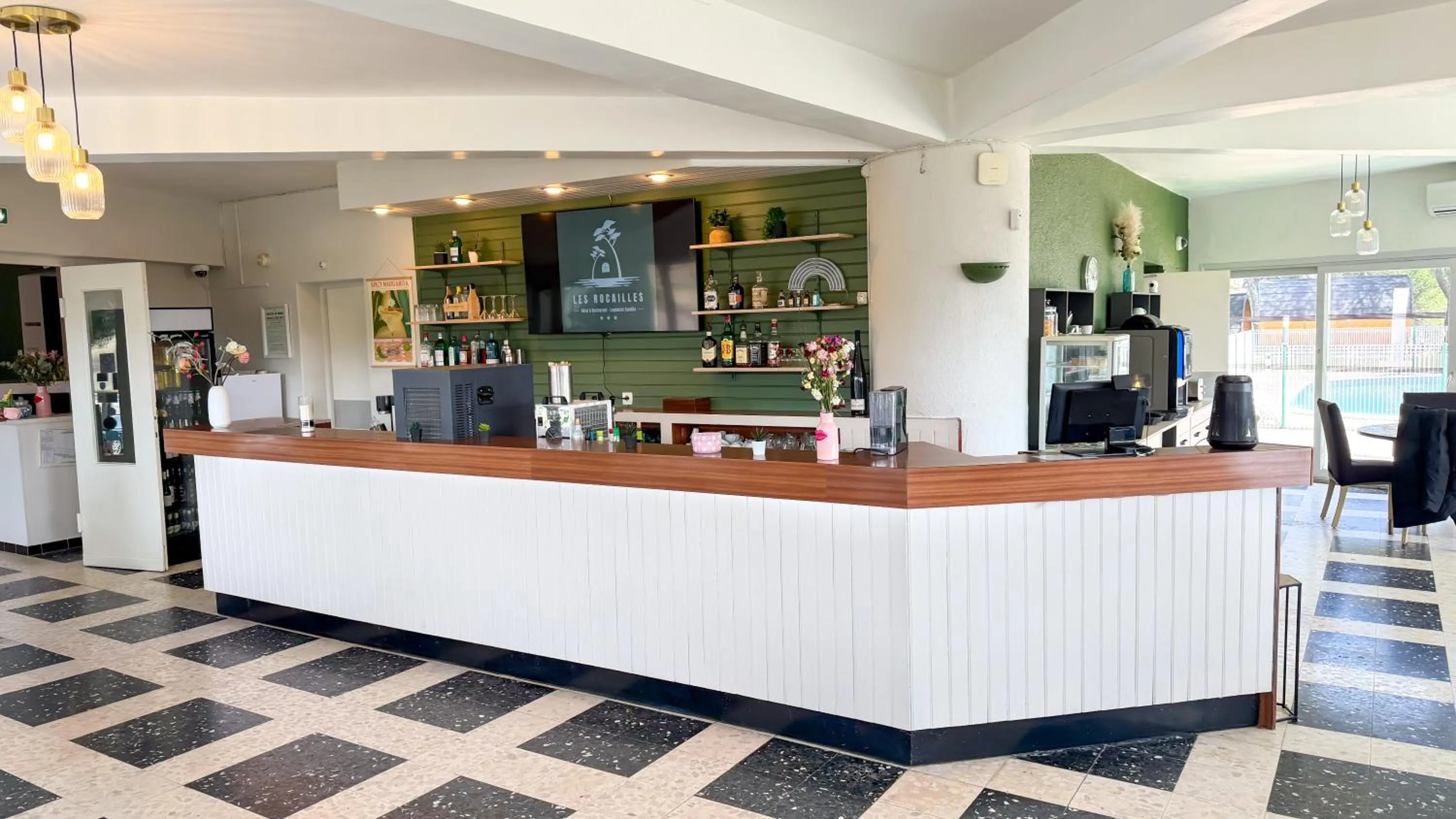 Restaurant/places to eat in Hotel Les Rocailles