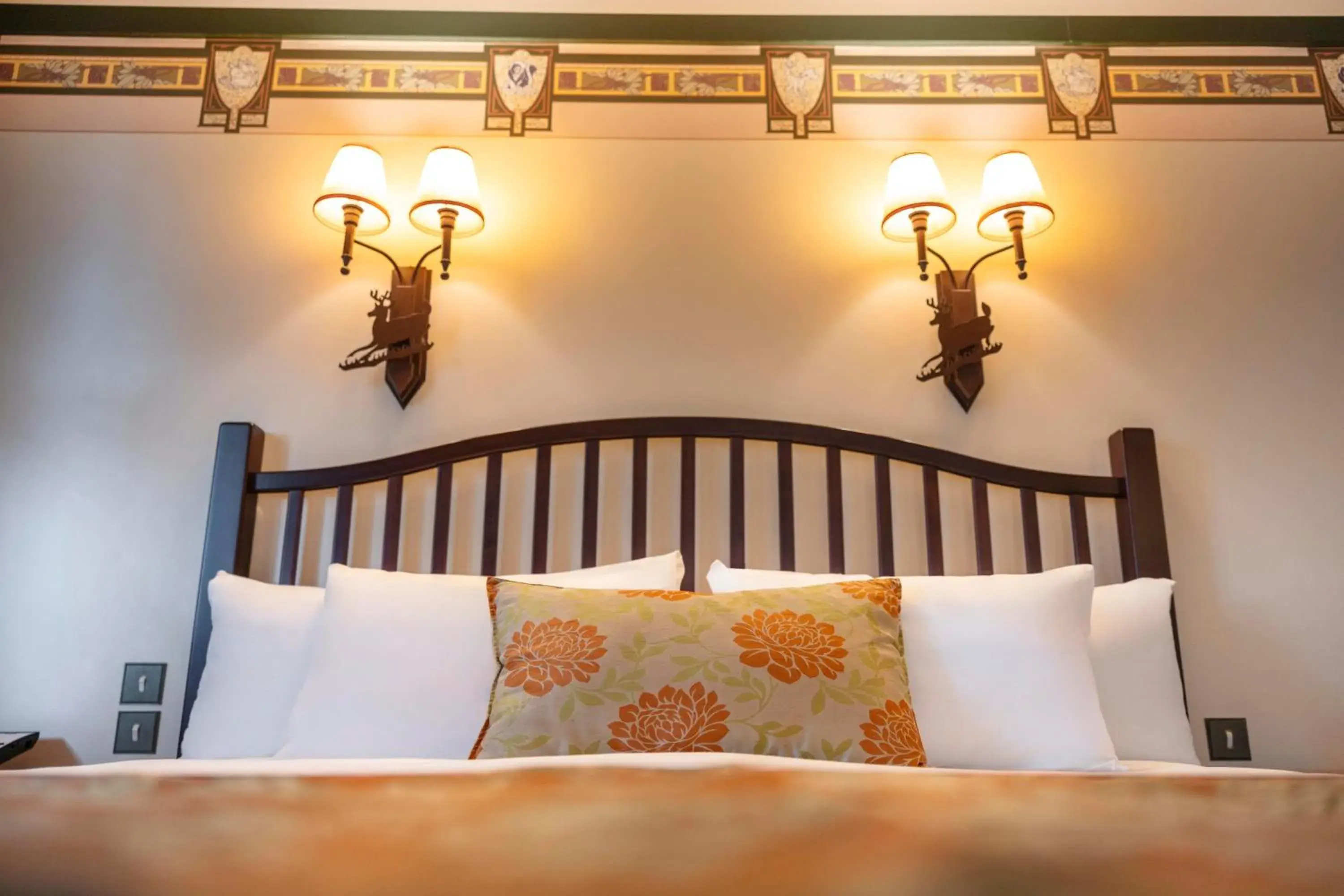 Standard Room - single occupancy in Disney Sequoia Lodge Standard Room - single occupancy in Disney Sequoia Lodge