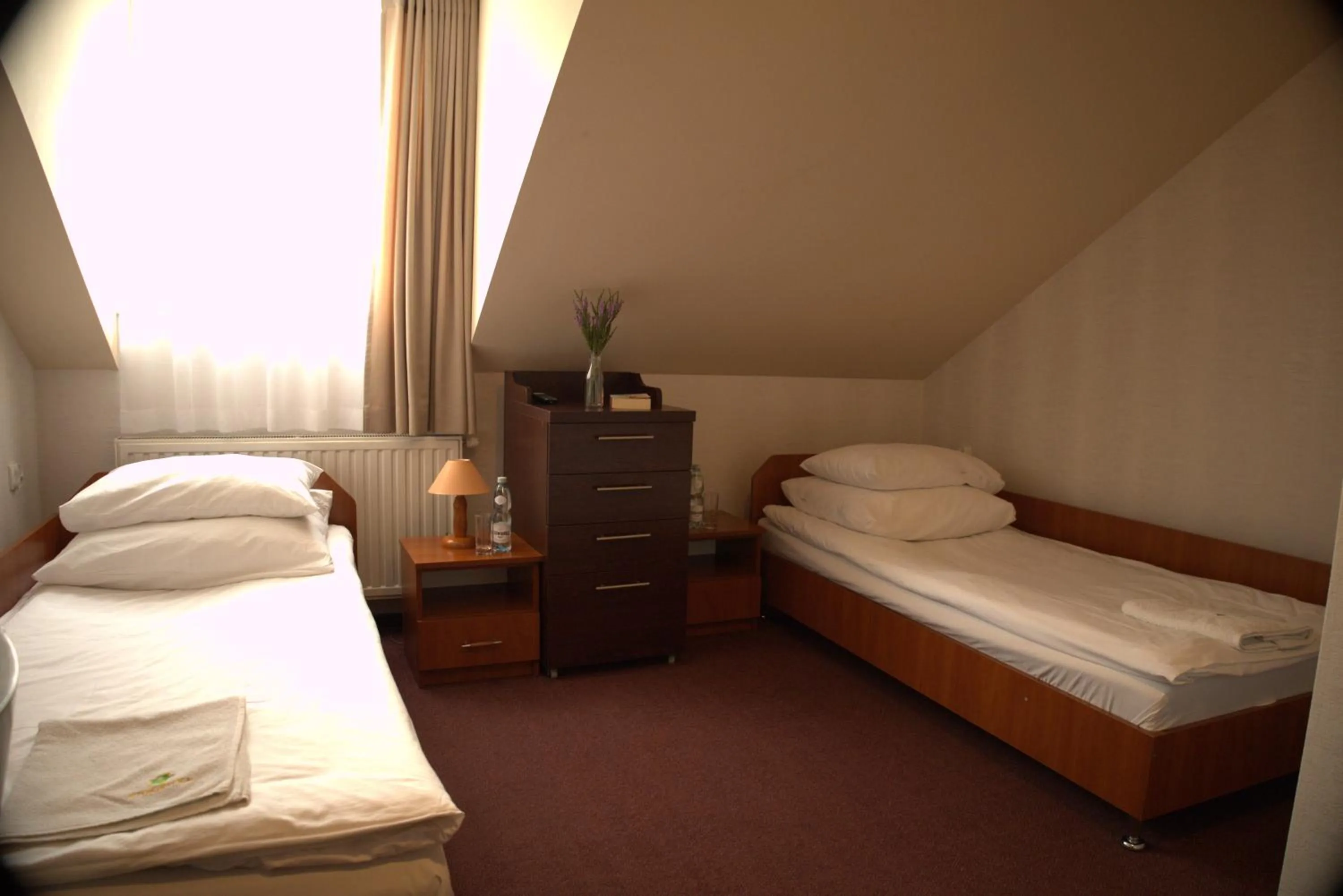 Photo of the whole room, Bed in Zakarczmie Stokrotka