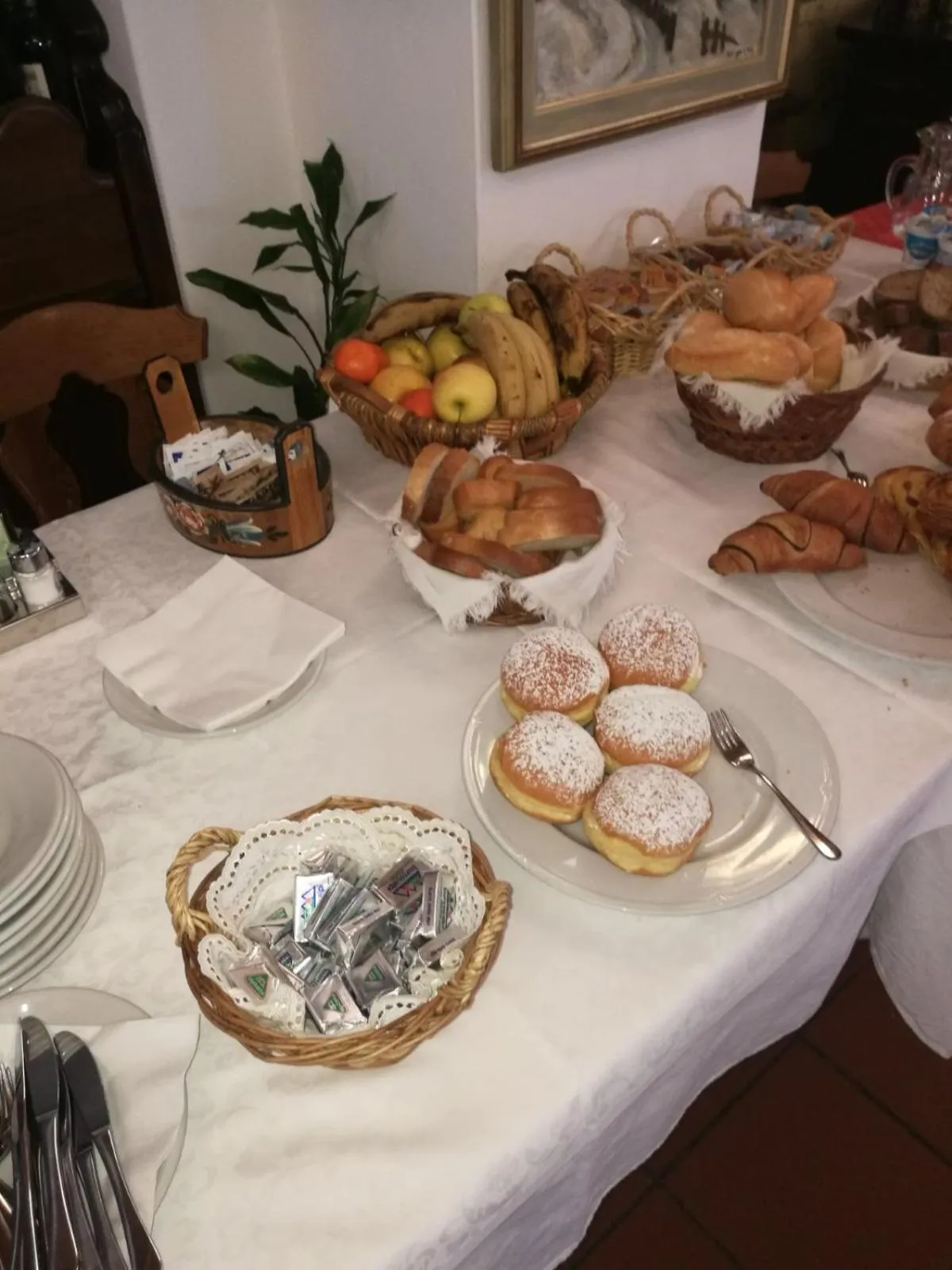 Breakfast in Hotel Fiames