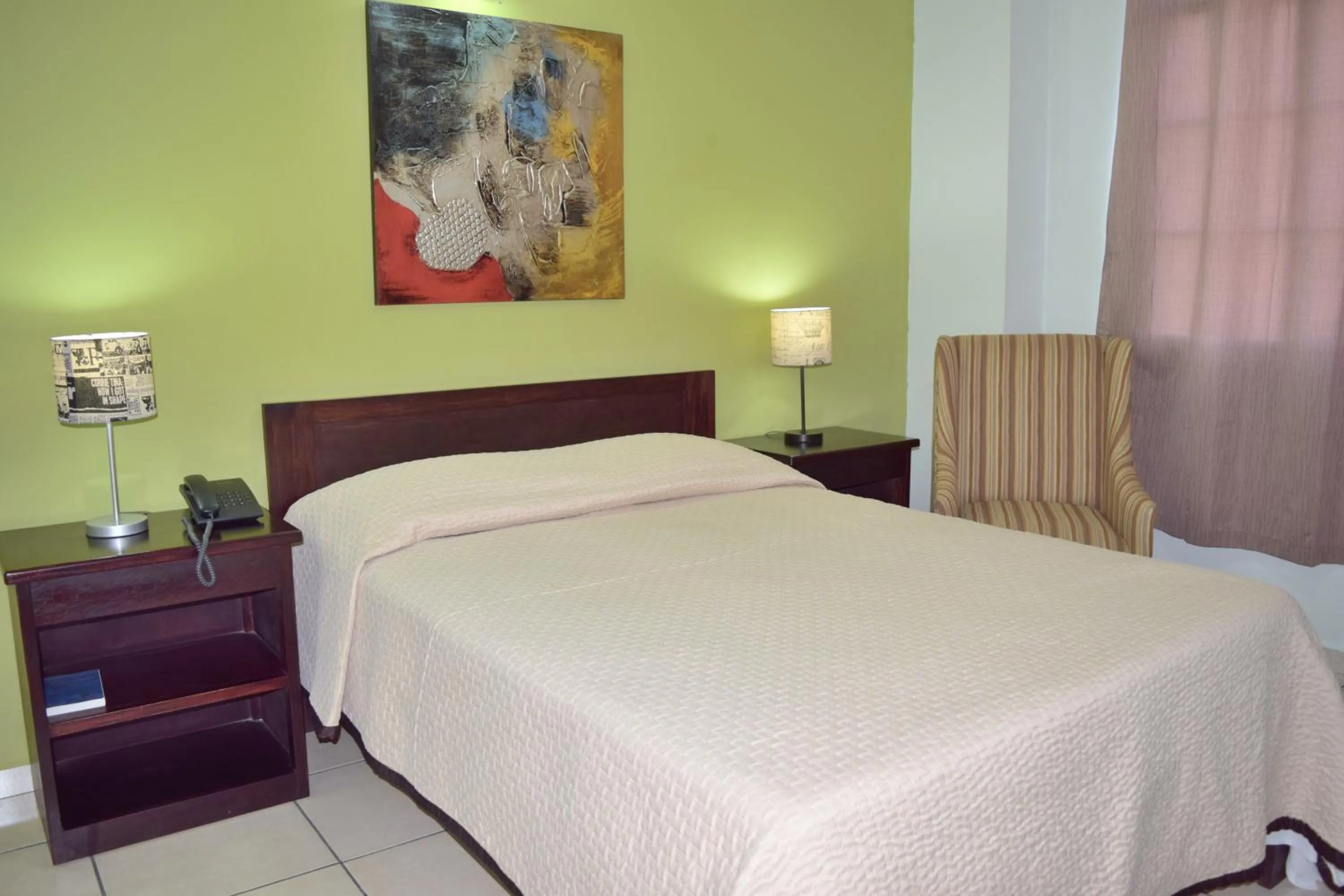 bunk bed, Bed in Hostal de Asturias