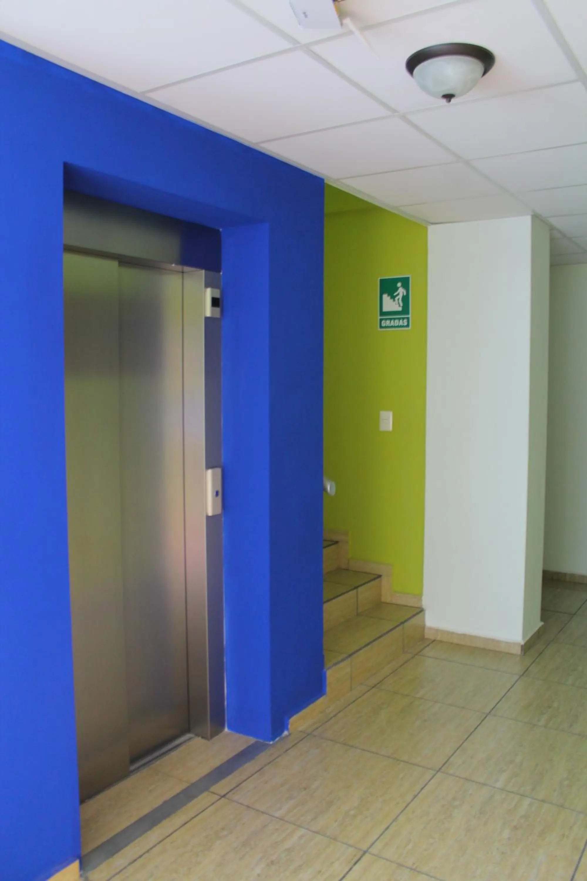 Lobby or reception in Hostal de Asturias