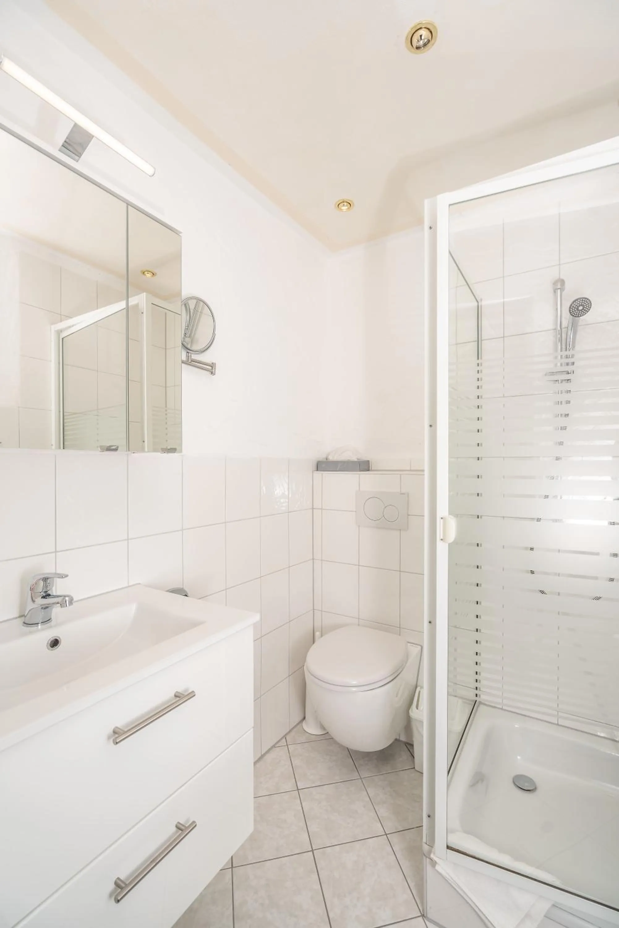 Bathroom in Hotel Sonnenspitz ***