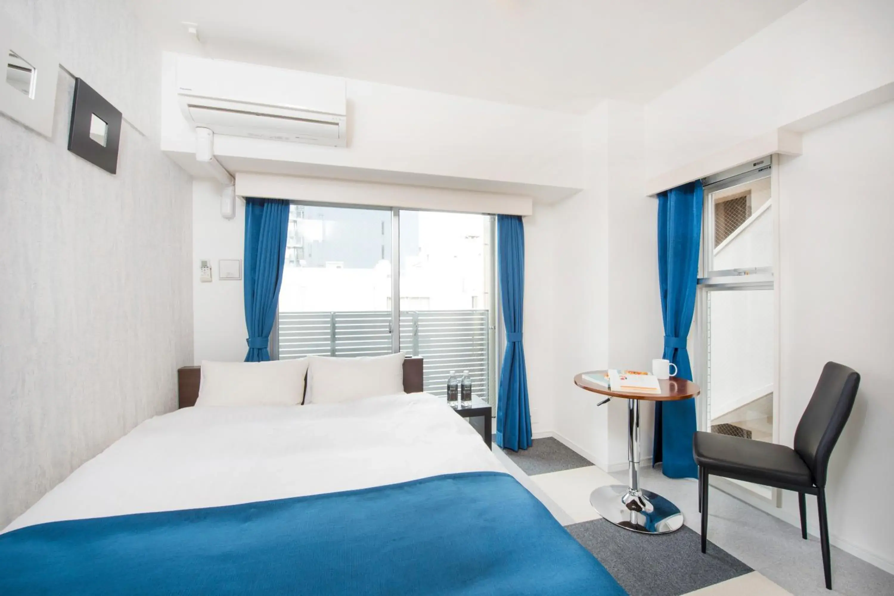 Comfort Triple Room in Residence Hotel Hakata 3 Comfort Triple Room in Residence Hotel Hakata 3