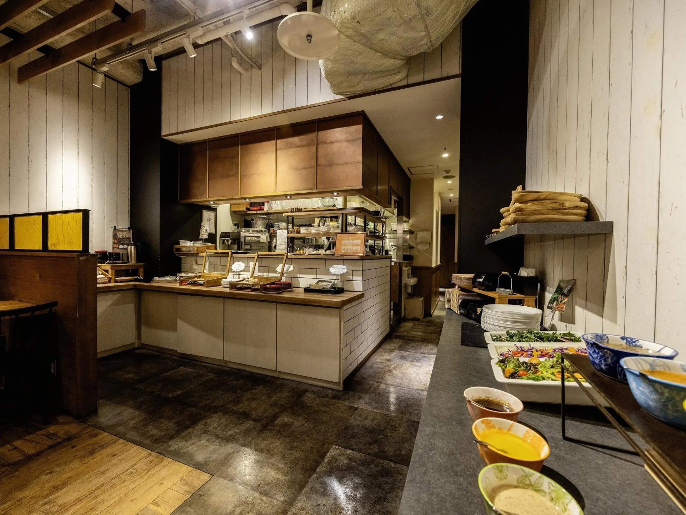 Restaurant/places to eat in Hotel Wing International Select Nagoya Sakae