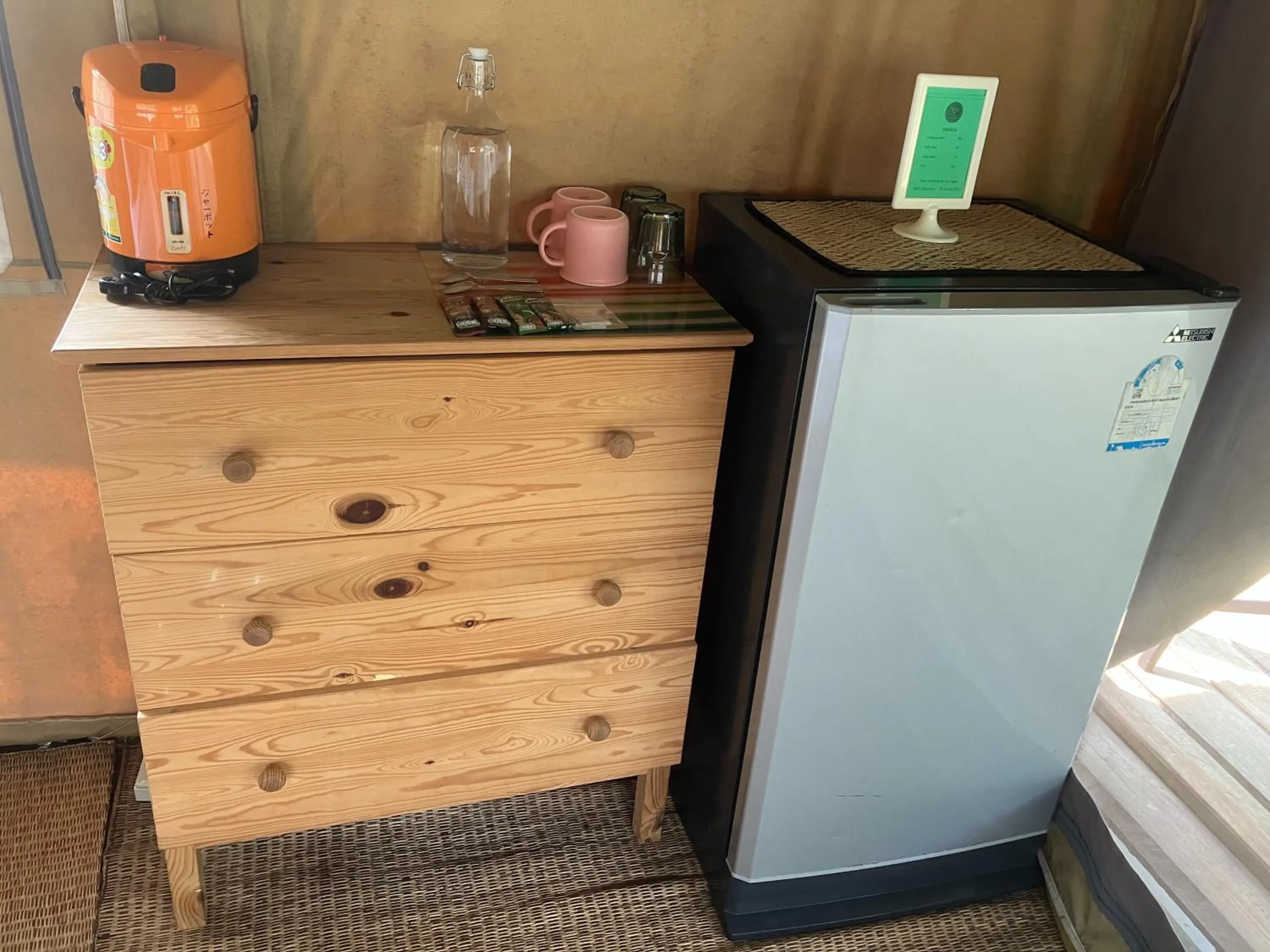 Area and facilities in Naivacha Tent Koh Mak