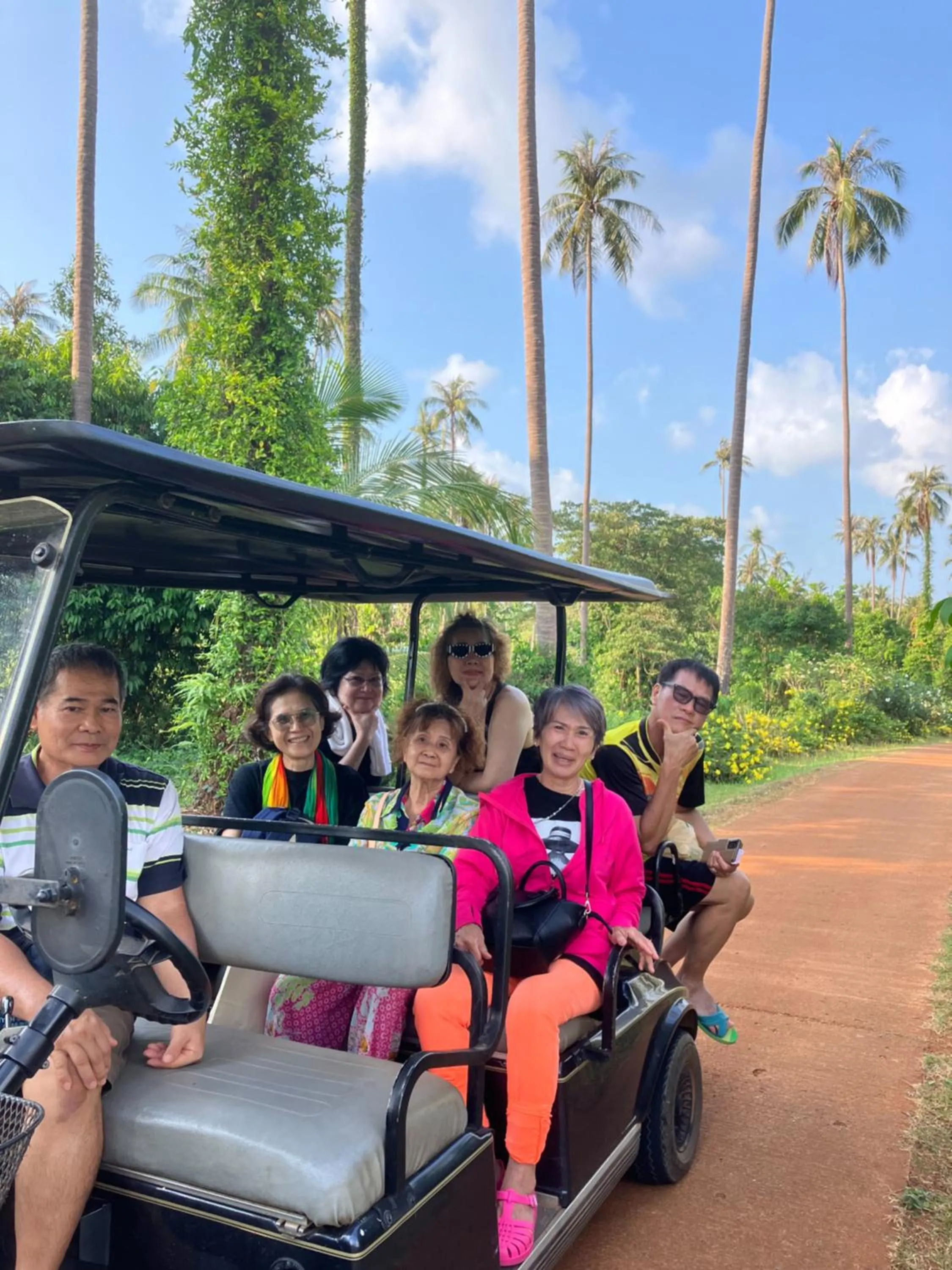 Quiet street view in Naivacha Tent Koh Mak