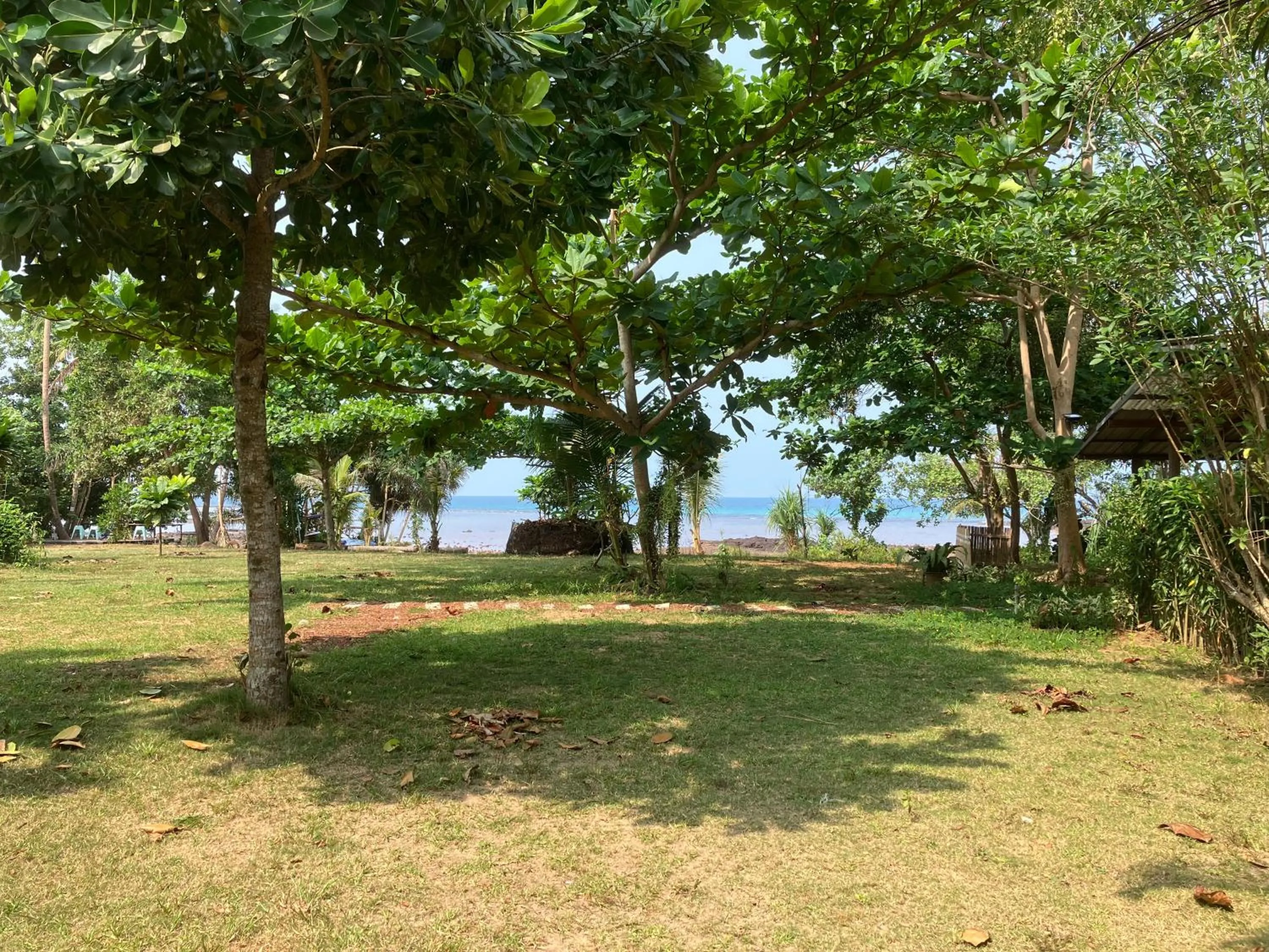 Sea view in Naivacha Tent Koh Mak