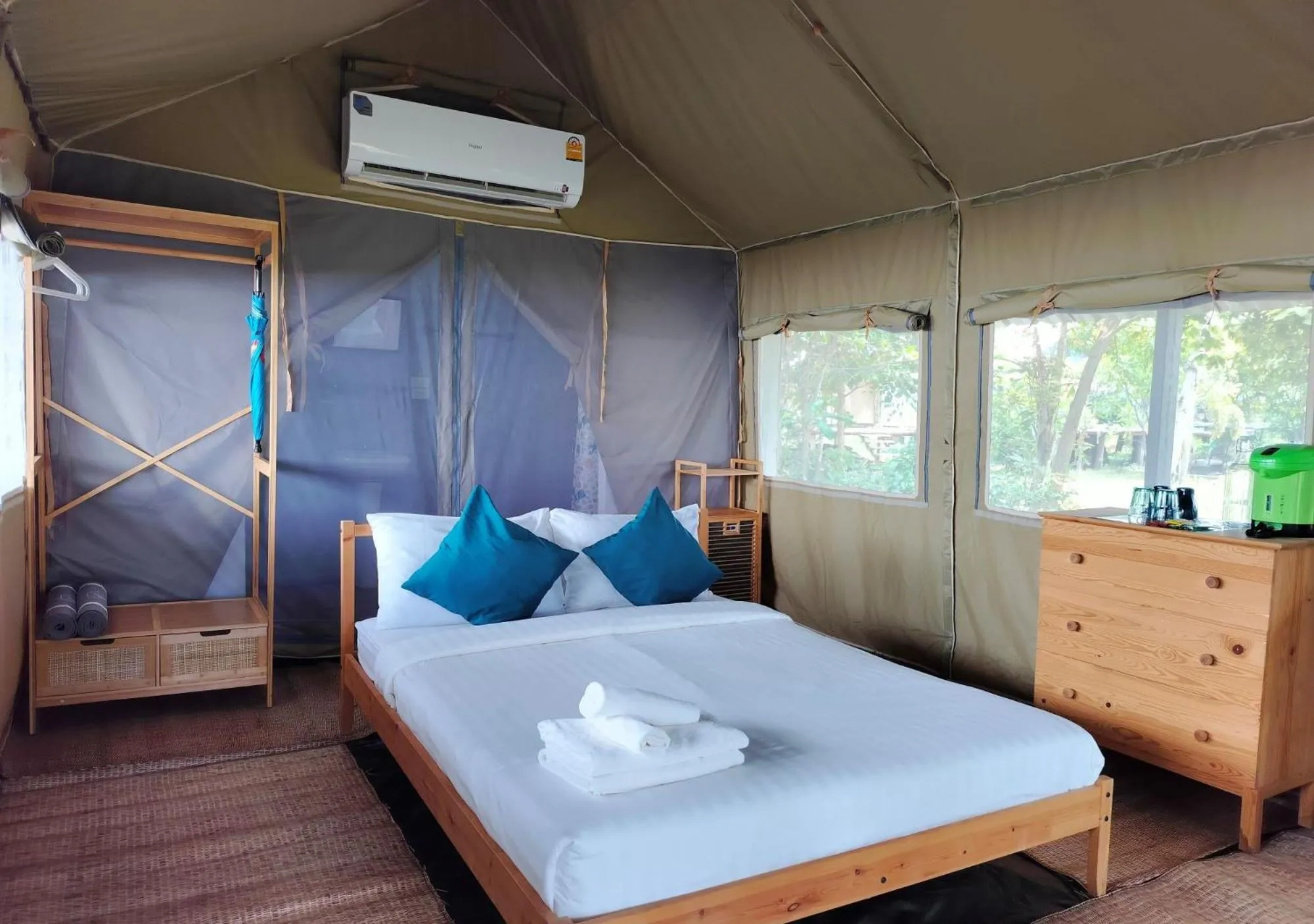 Bedroom, Bed in Naivacha Tent Koh Mak