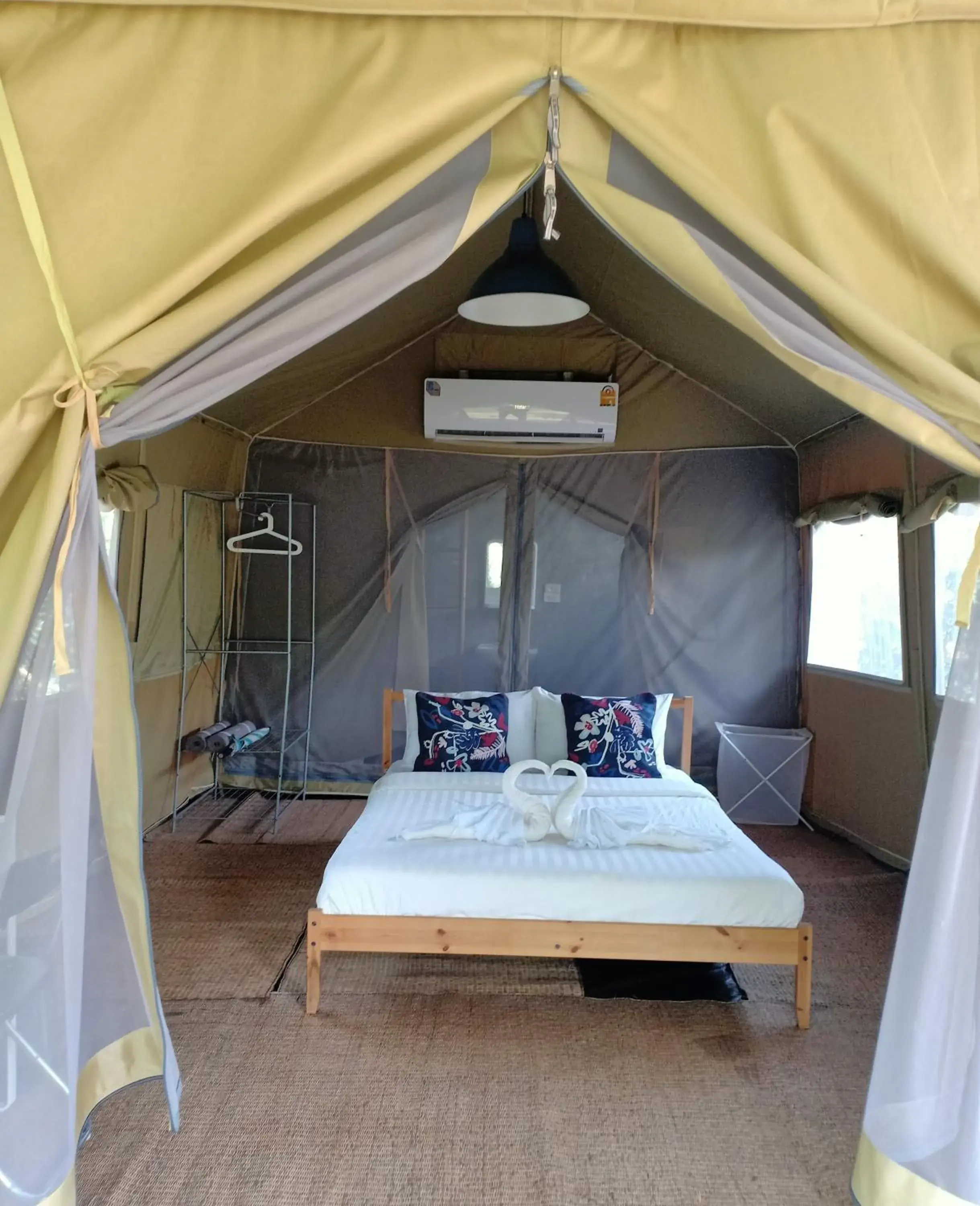 Double Room in Naivacha Tent Koh Mak Double Room in Naivacha Tent Koh Mak