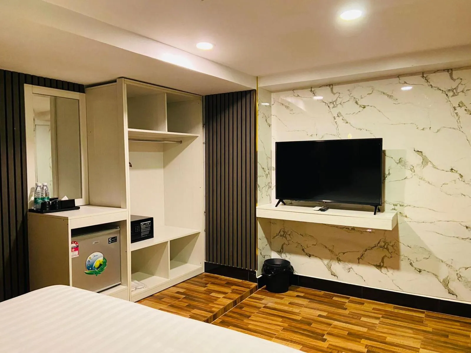 TV and multimedia, Bed in DE Hotel