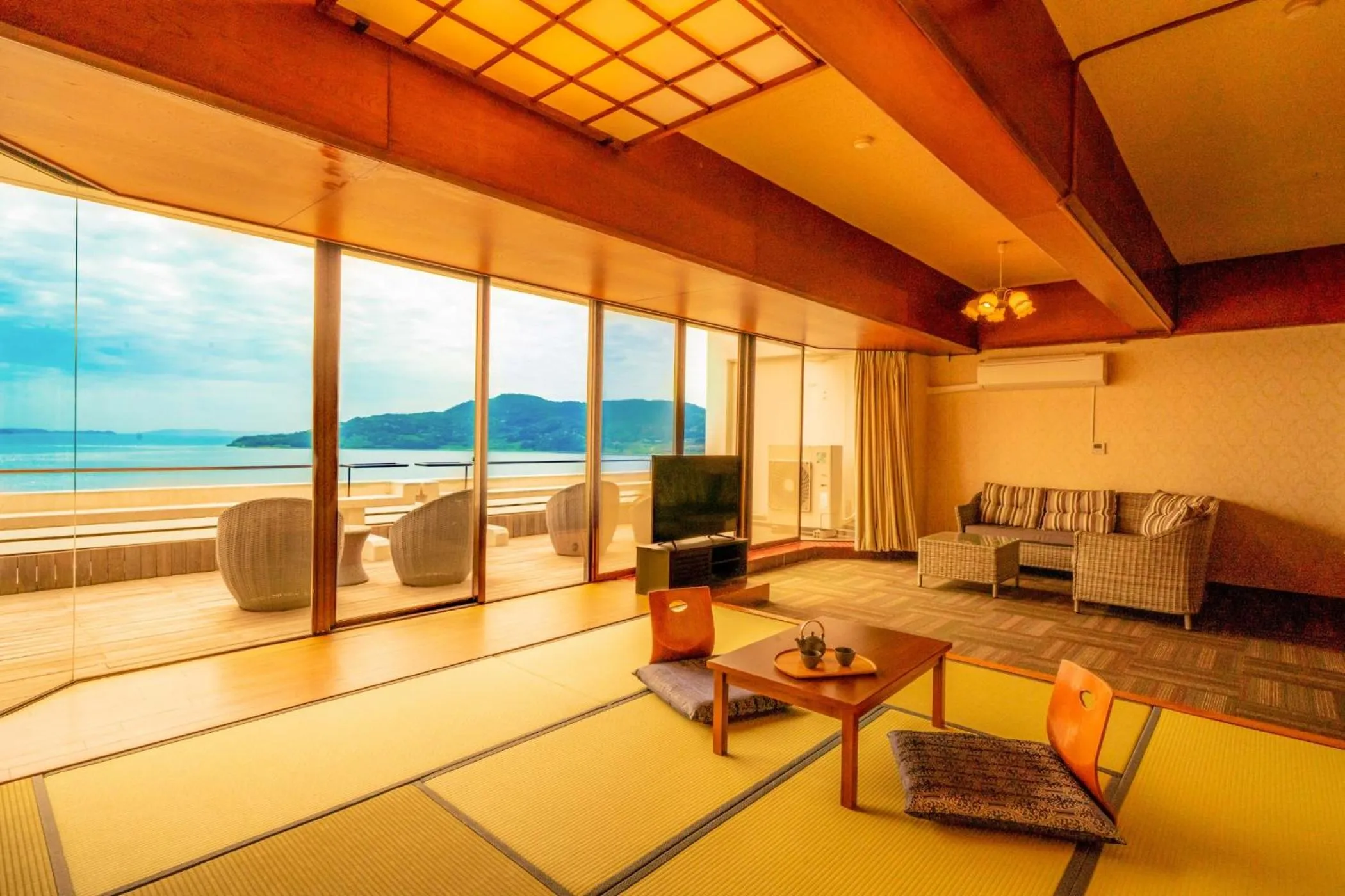 Photo of the whole room in Ooedo Onsen Monogatari Hotel Ranpu