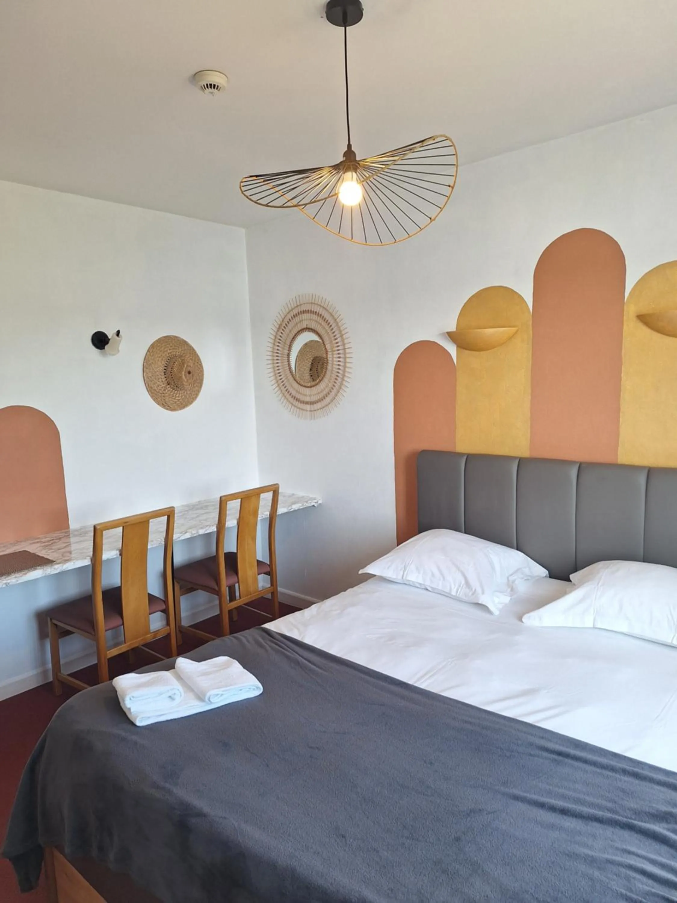 Bed in Hôtel Restaurant du Lac