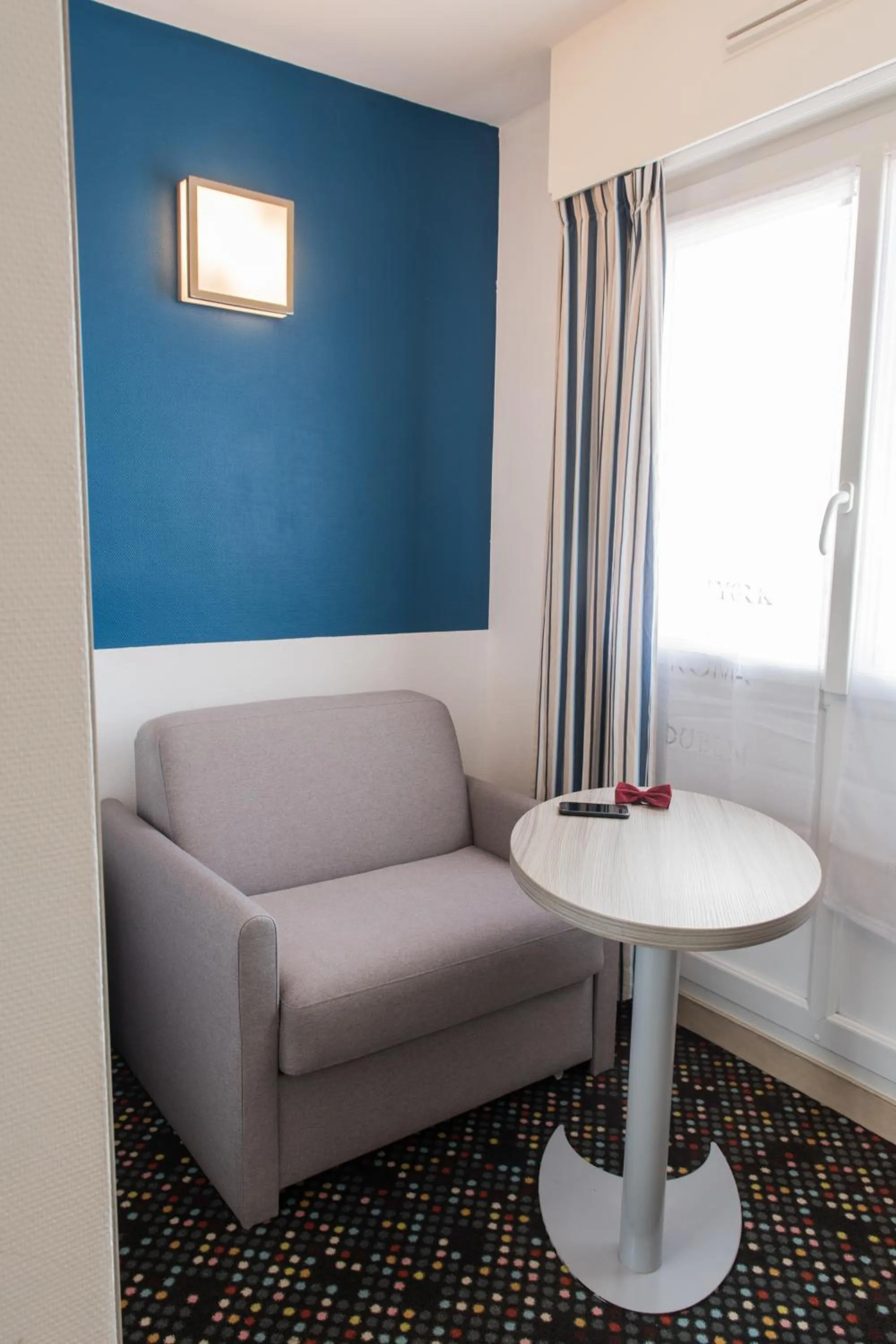 Bedroom in ibis Styles St Gilles Croix de Vie centre-ville