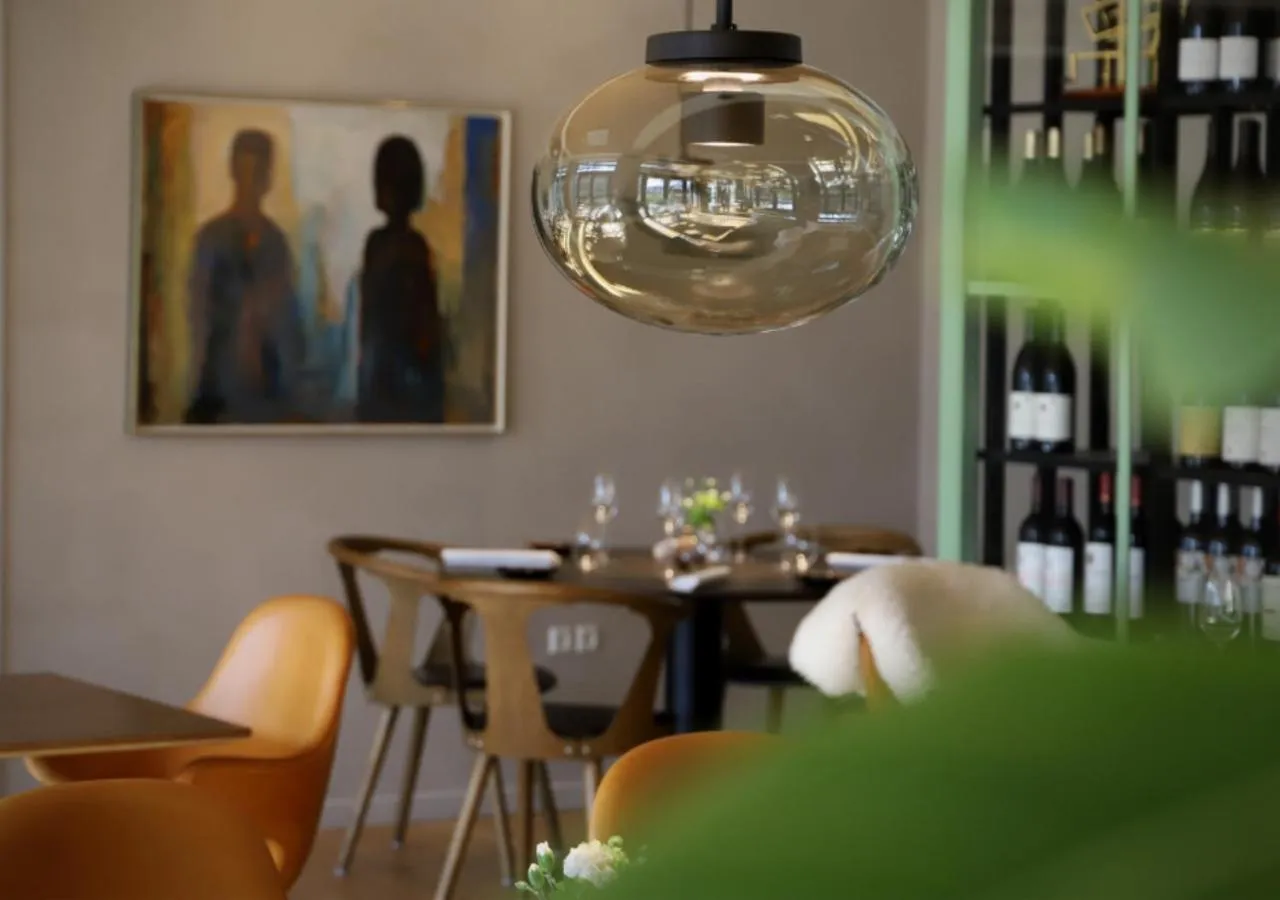 Restaurant/places to eat in Hotel Britannia