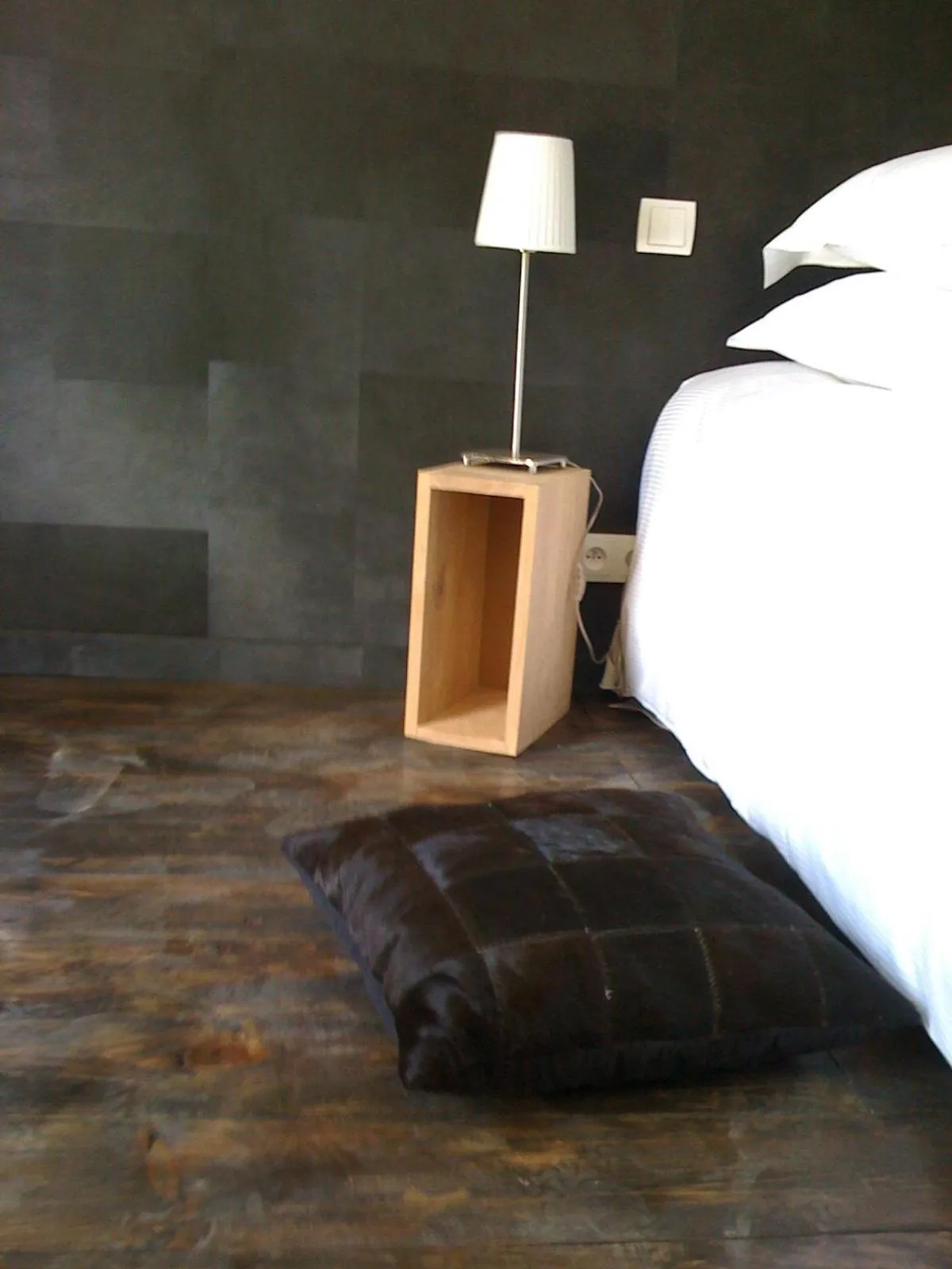 Decorative detail, Bed in Clos Masure hôtel de campagne