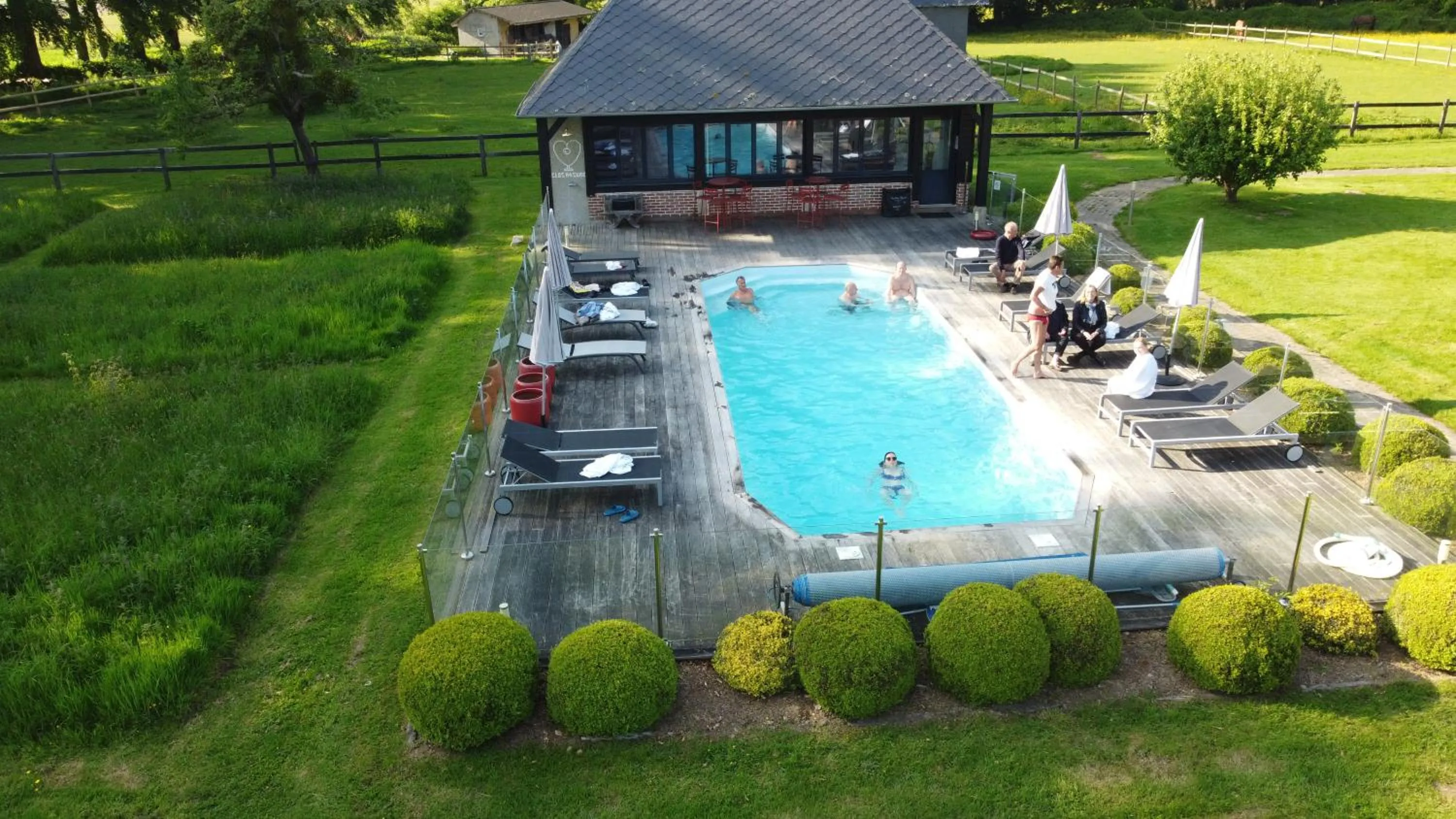 Swimming pool in Clos Masure hôtel de campagne
