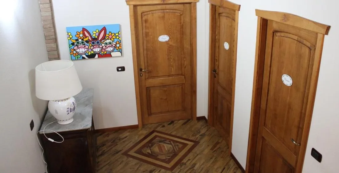 Decorative detail in B&B Martina