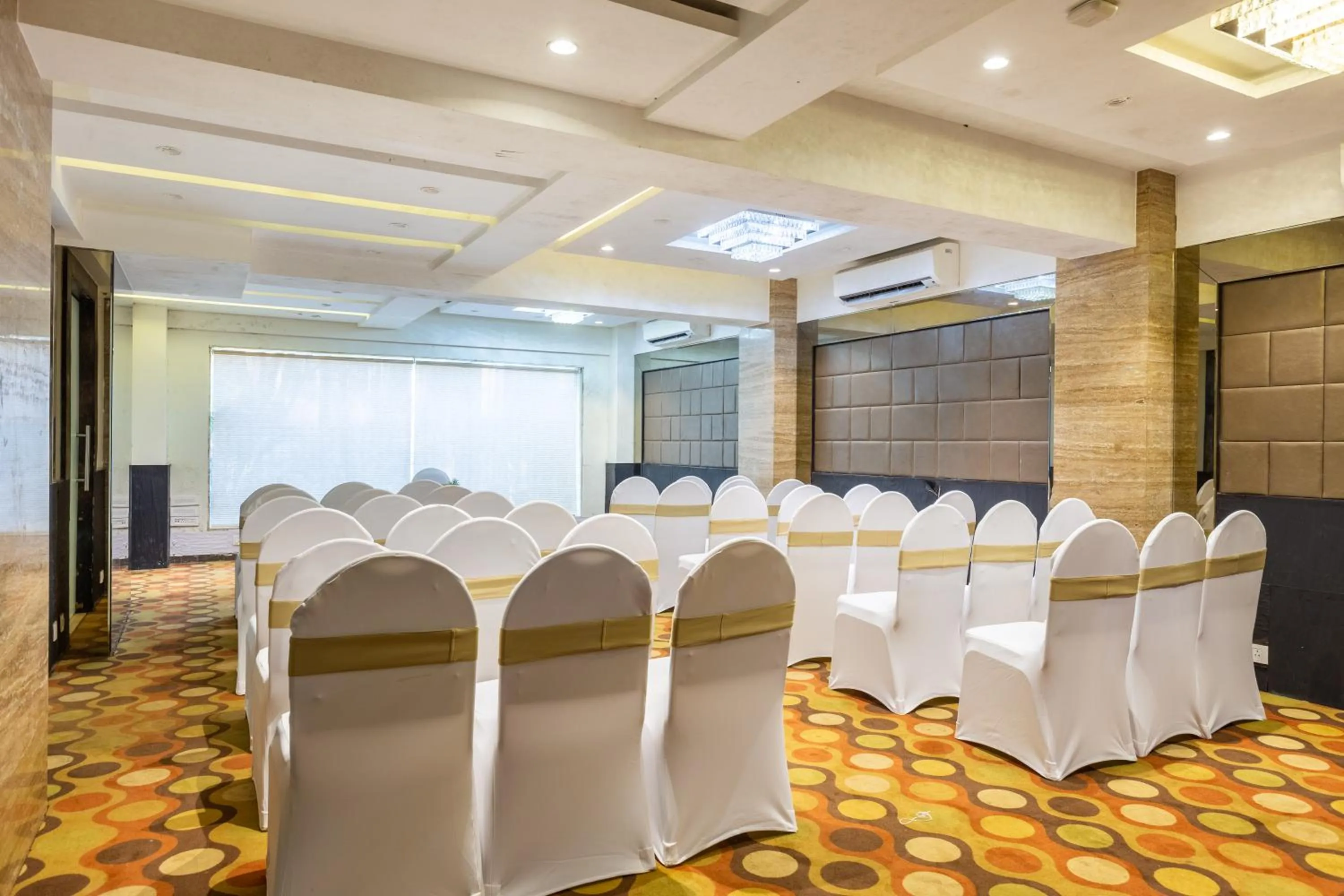 Banquet/Function facilities in Meritas Grand Inn Calangute