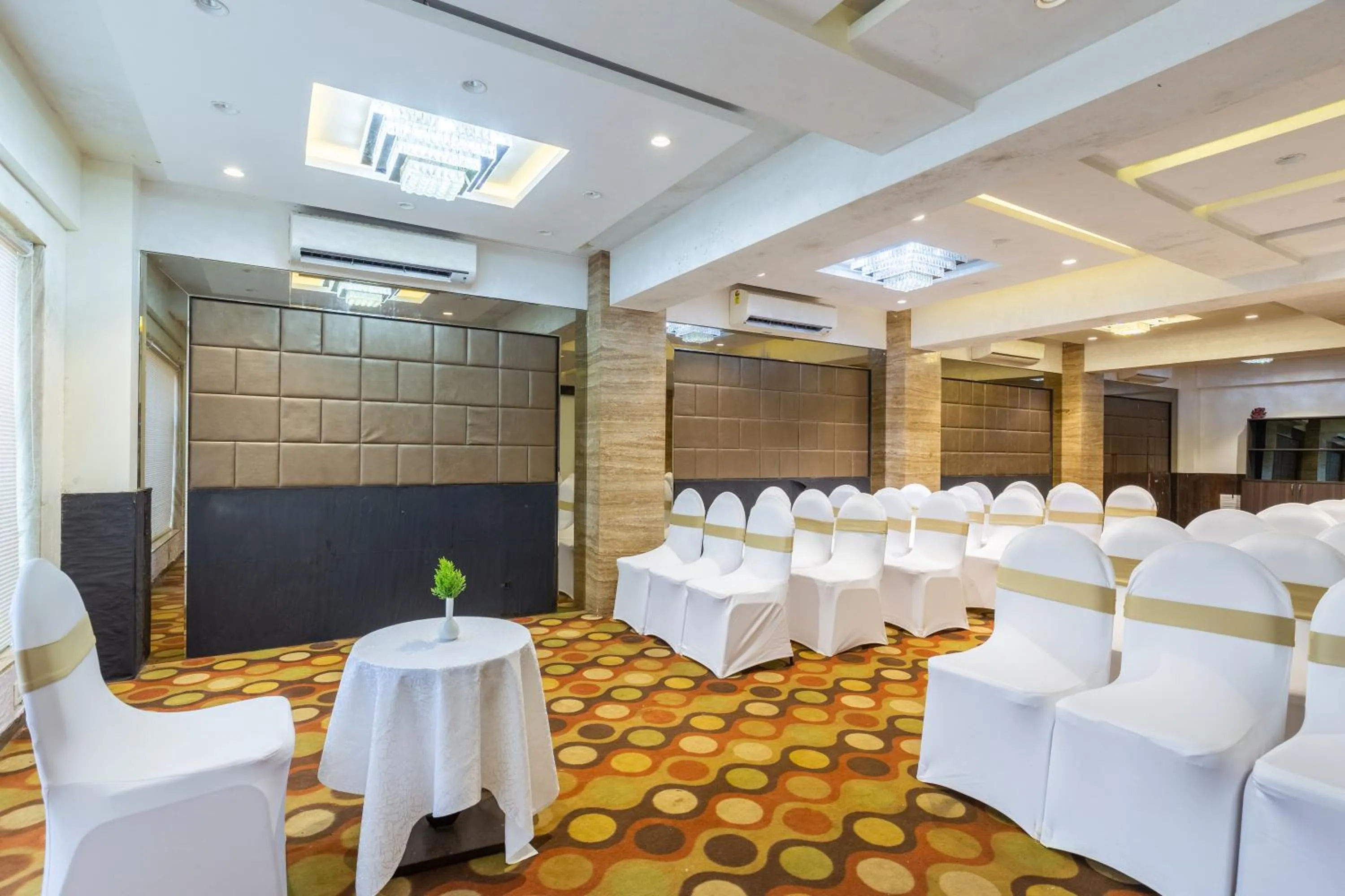 Banquet/Function facilities in Meritas Grand Inn Calangute