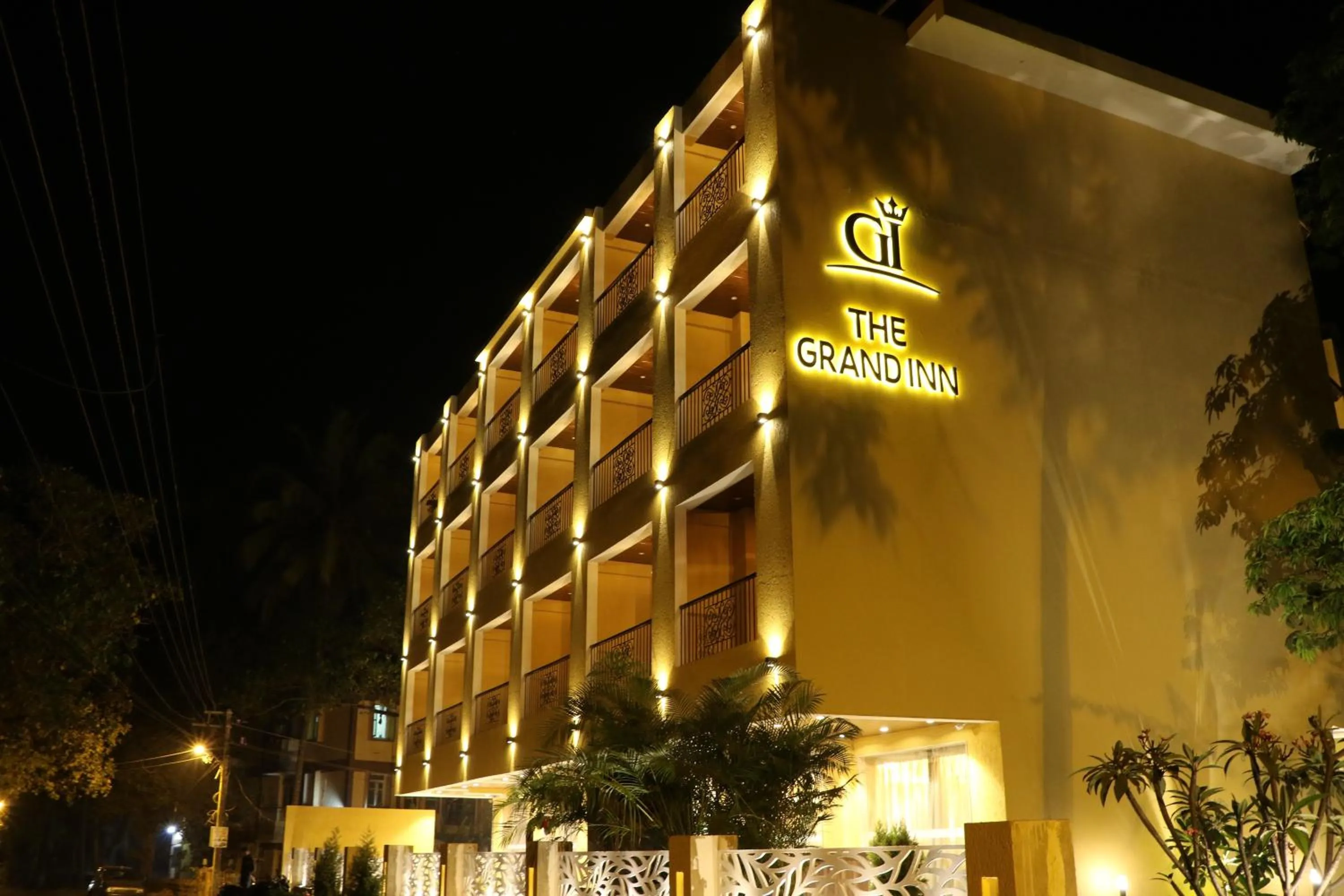 Facade/entrance in Calux Grand Inn Calangute - Formerly Amara Grand Inn