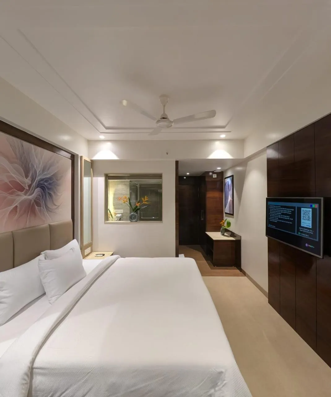 Bed in Meritas Grand Inn Calangute