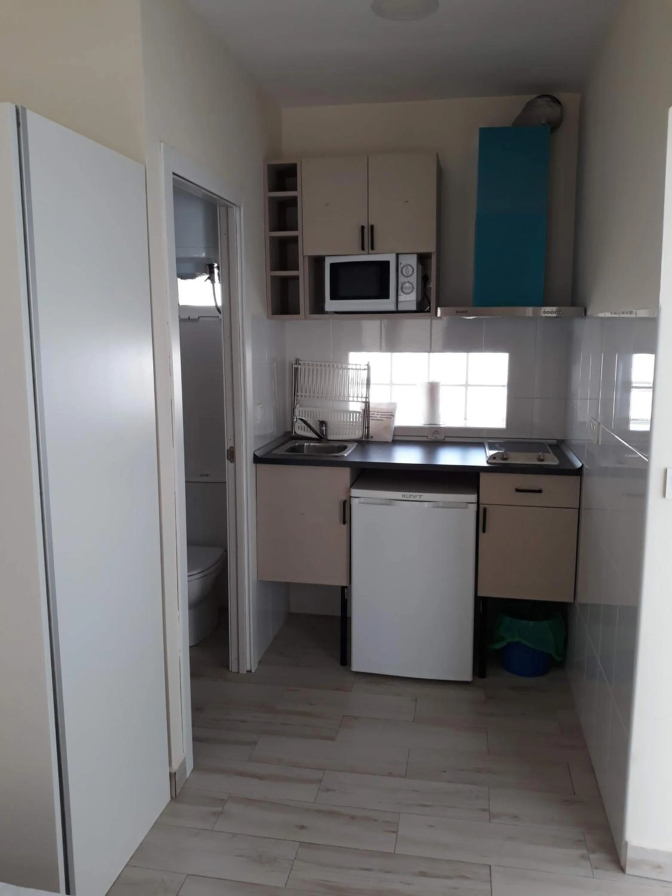 Kitchen or kitchenette in Camping San Javier