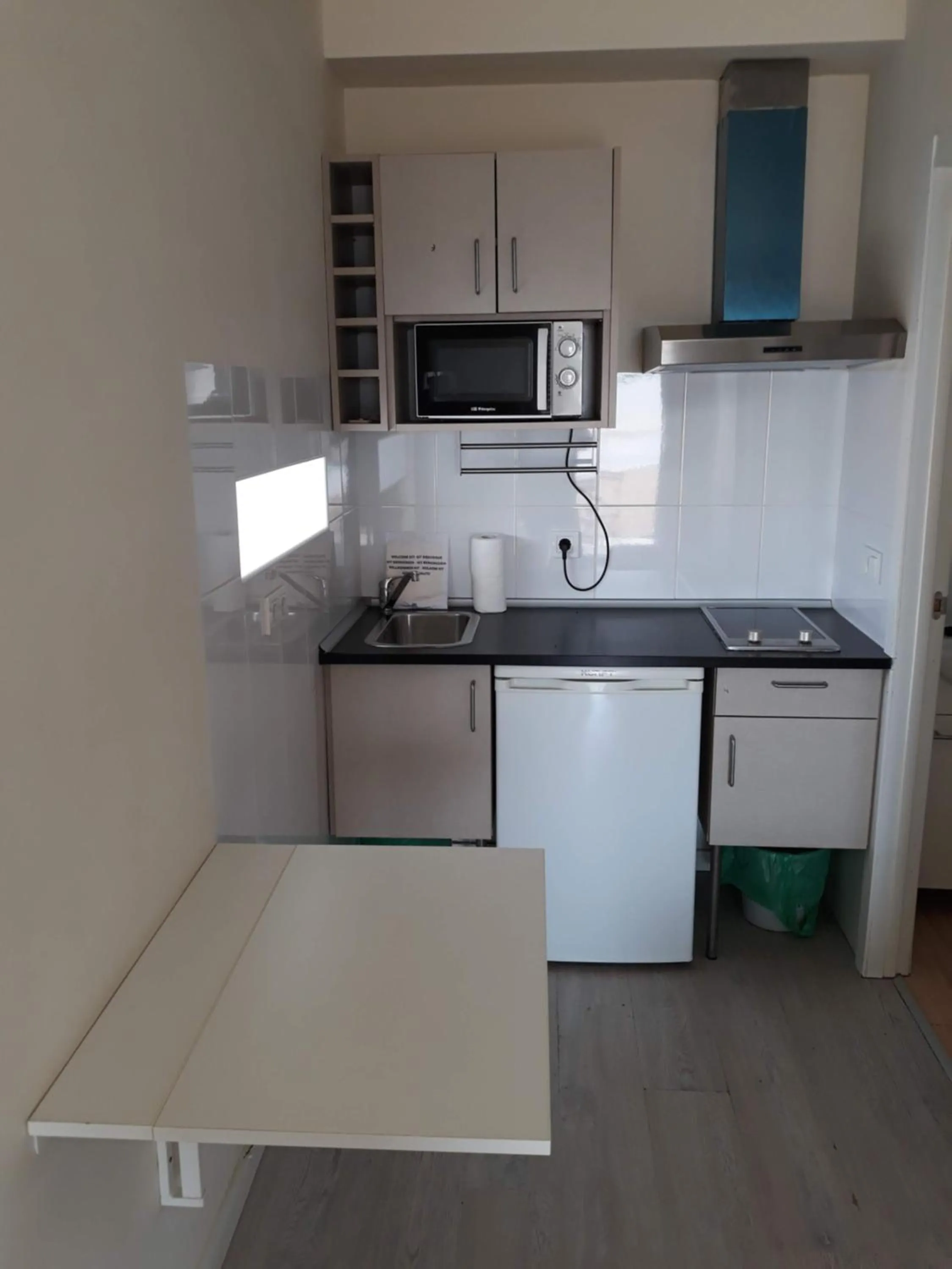 Kitchen or kitchenette in Camping San Javier