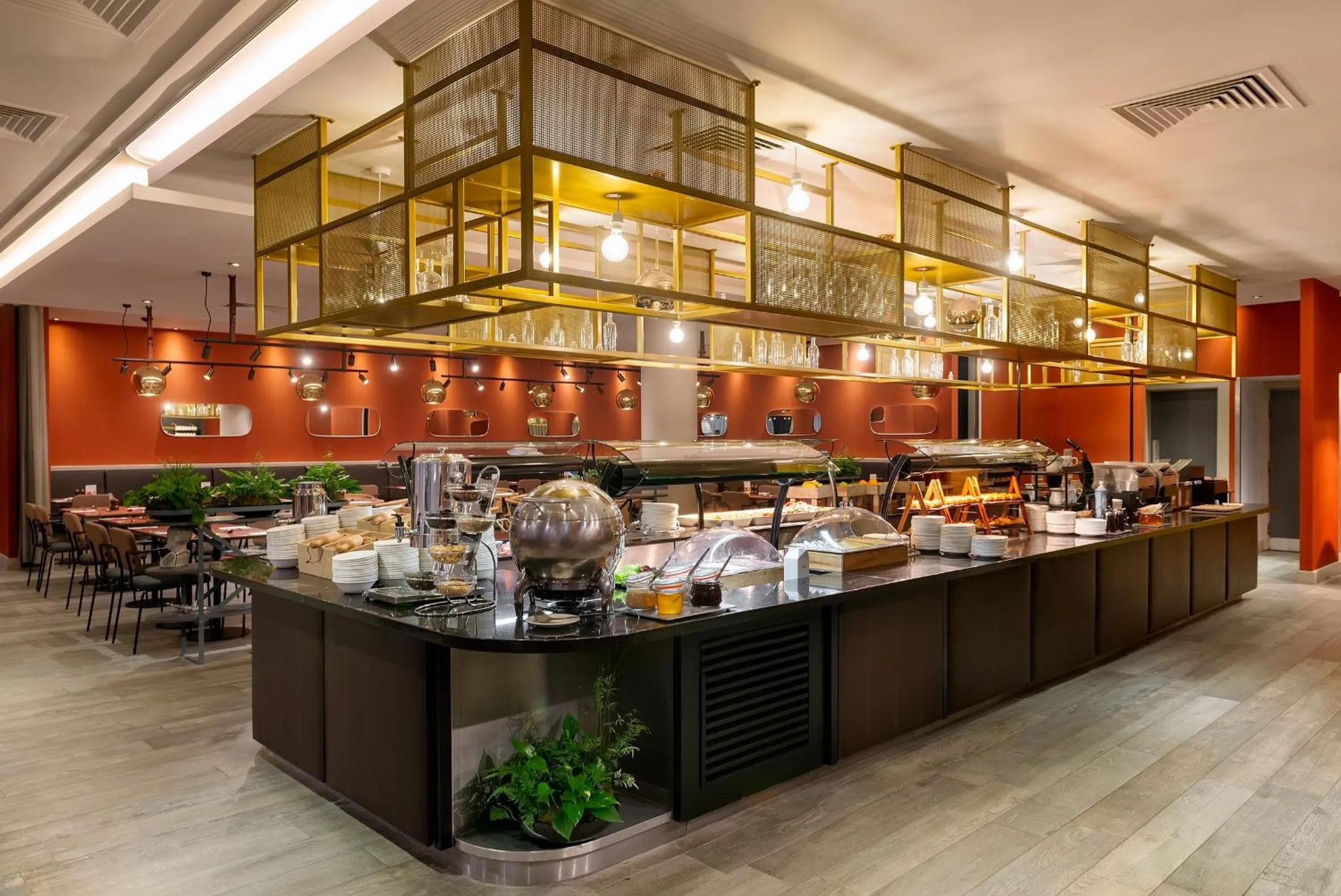 Breakfast in Hilton Garden Inn London Heathrow Airport