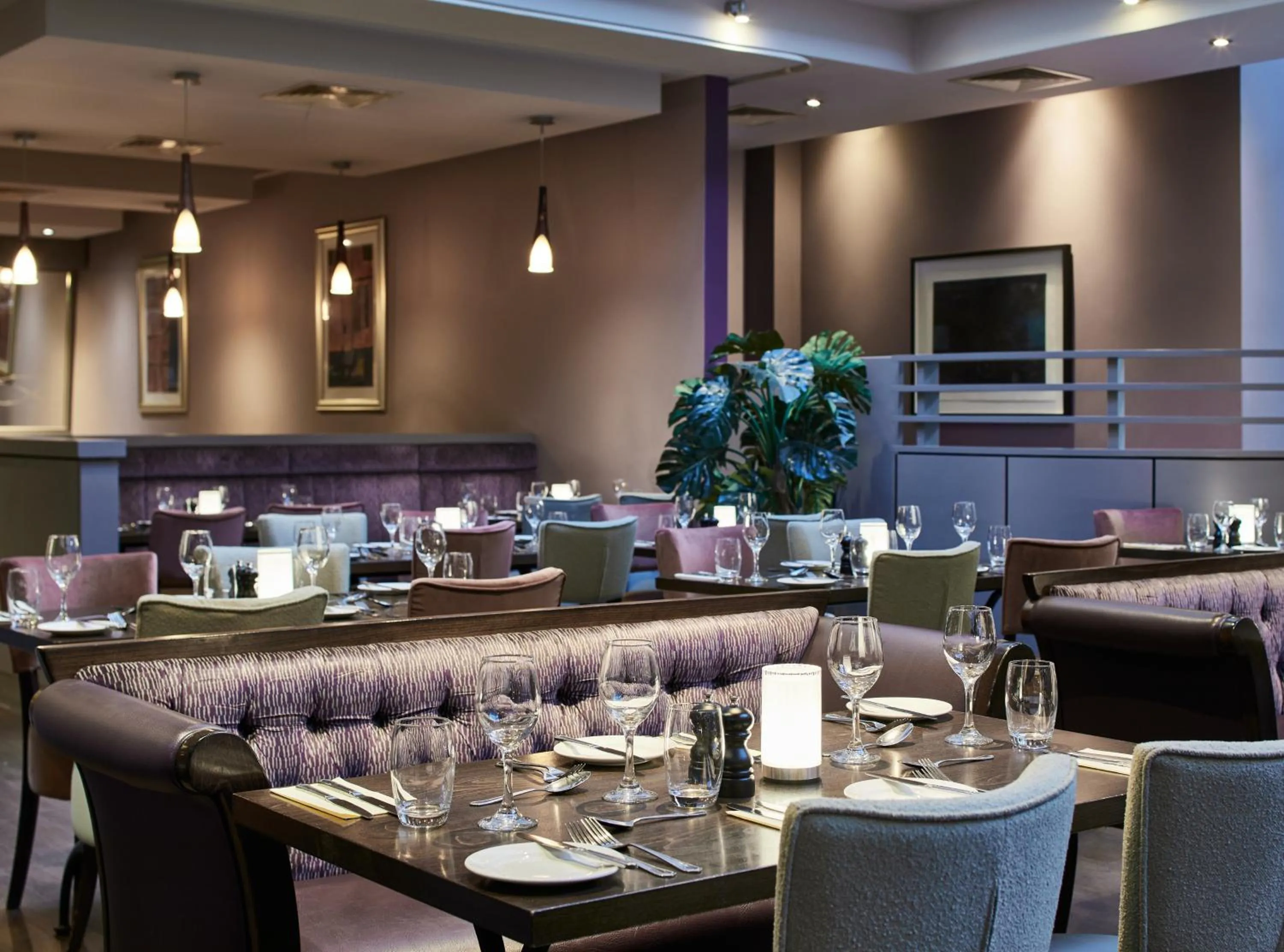 Restaurant/places to eat in Leonardo Hotel Dublin Parnell Street