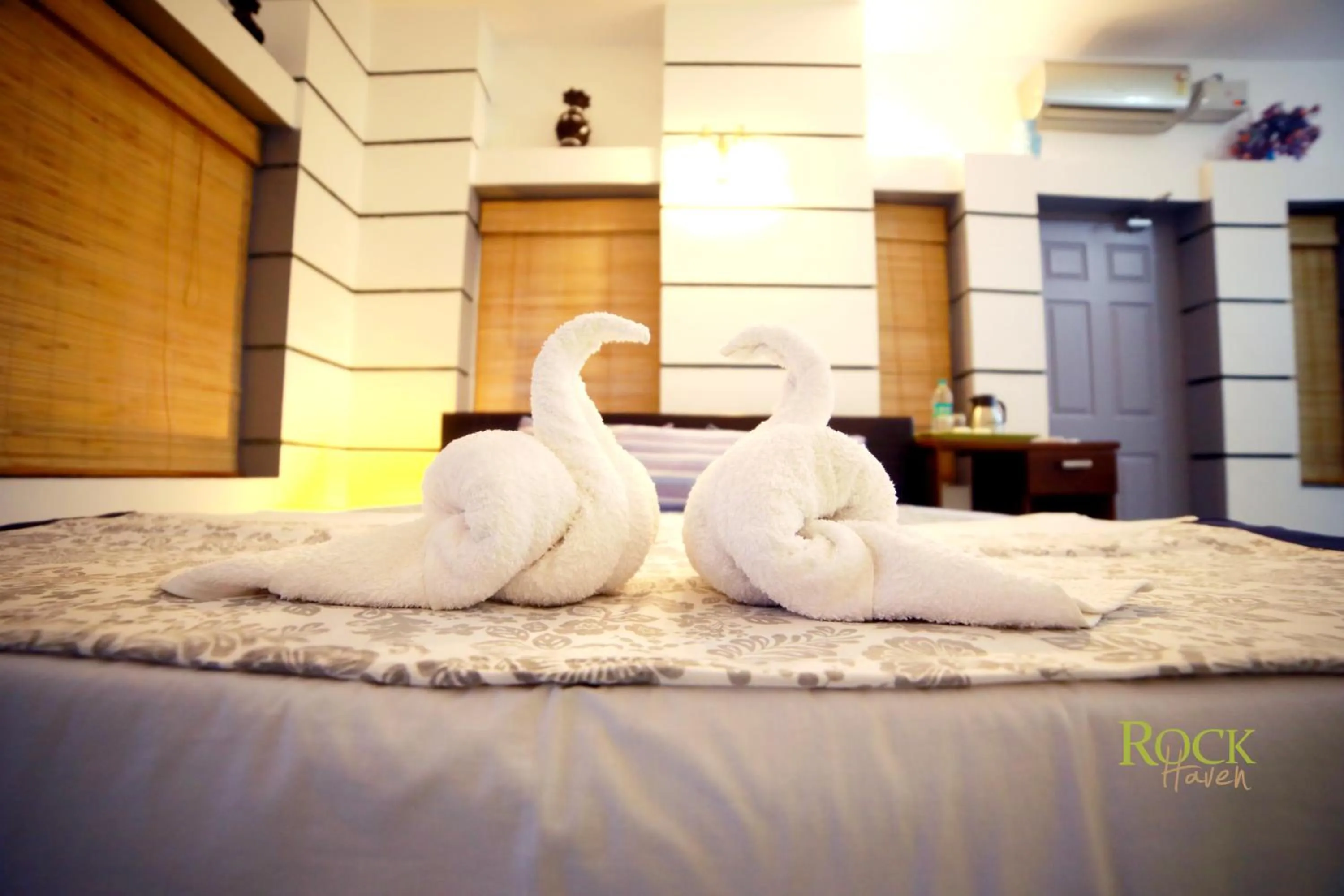 Photo of the whole room, Bed in Rock Haven Wayanad