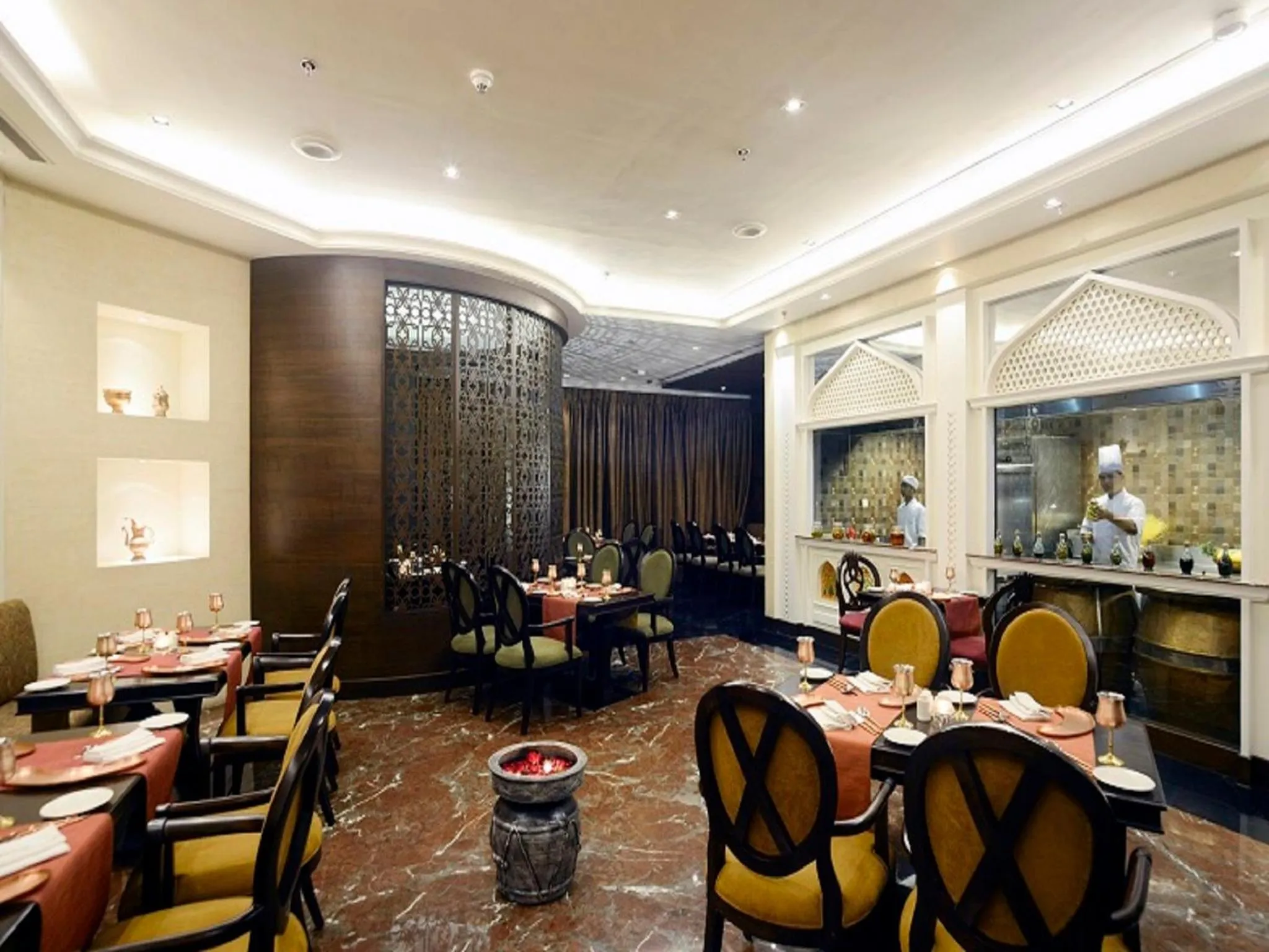 Restaurant/places to eat in Sayaji Raipur