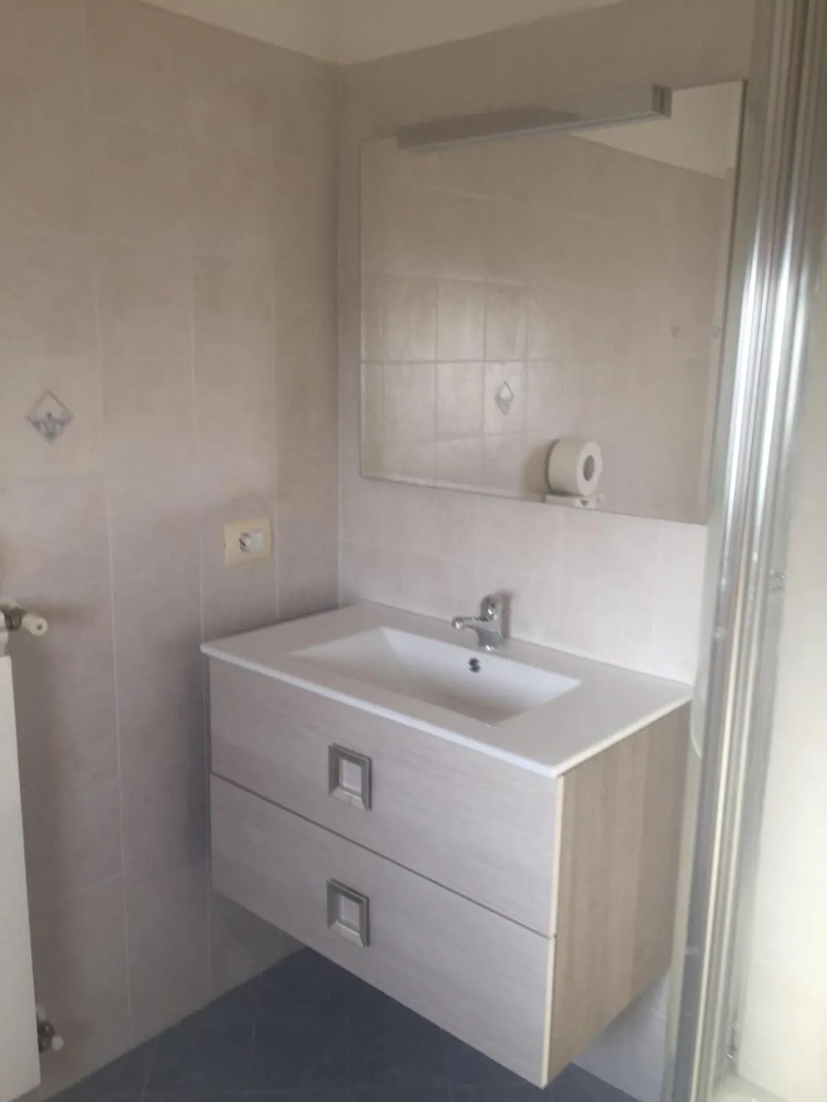 Bathroom in Salieri Apartment