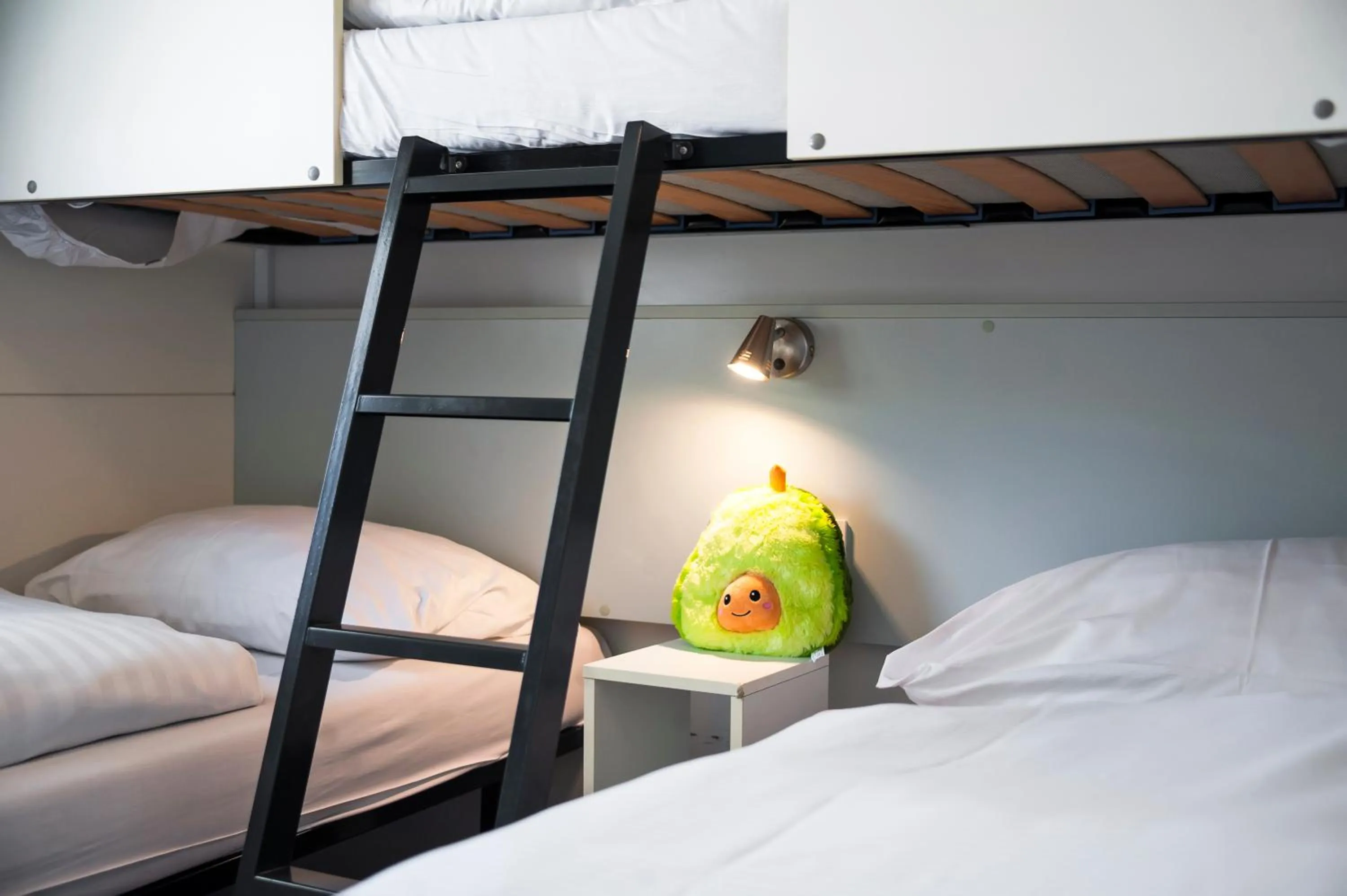 Bedroom, Bed in Glamping and Mobile Homes Lavanda - Holiday Centre Bi VIllage