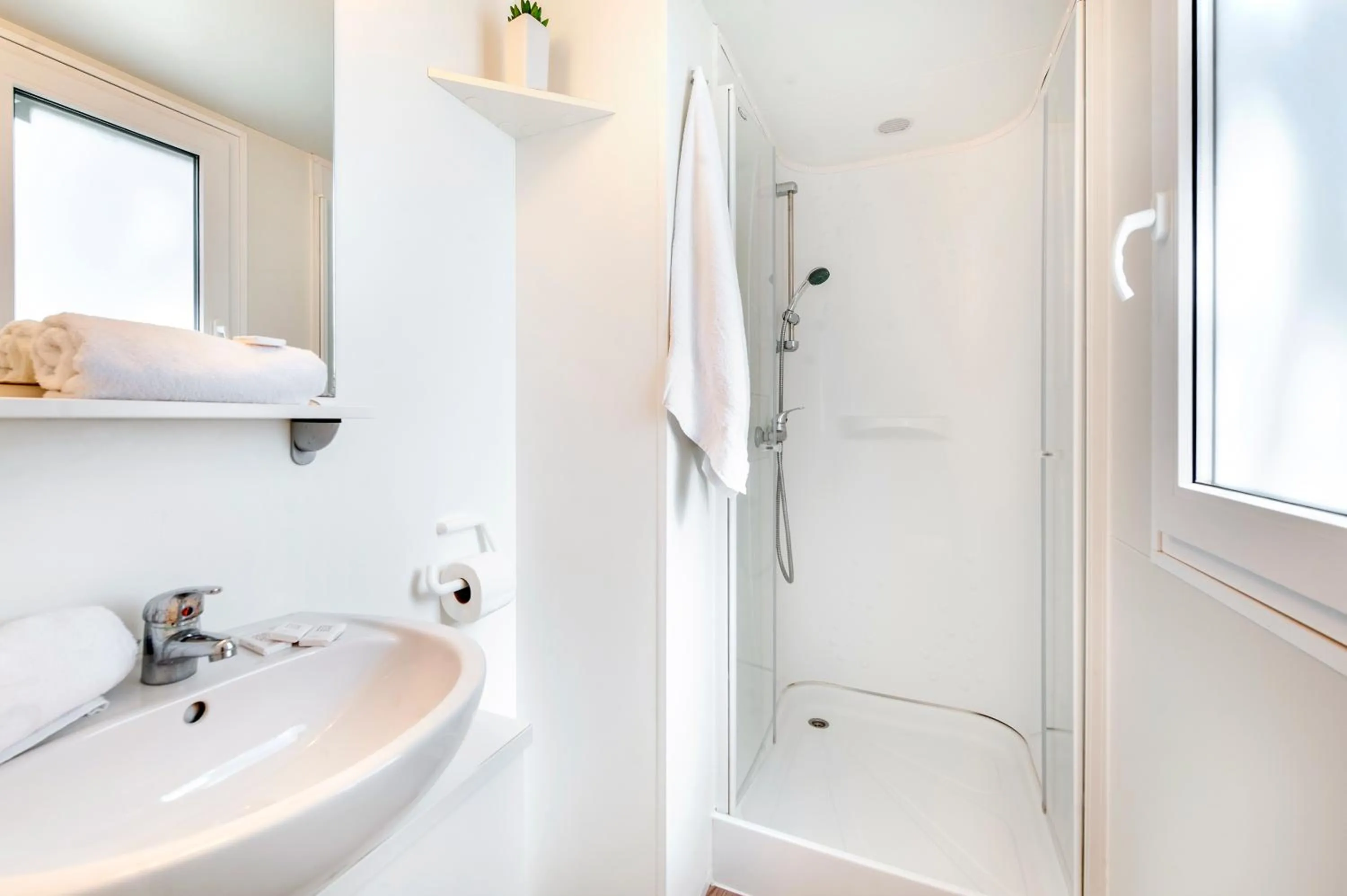 Bathroom in Glamping and Mobile Homes Lavanda - Holiday Centre Bi VIllage