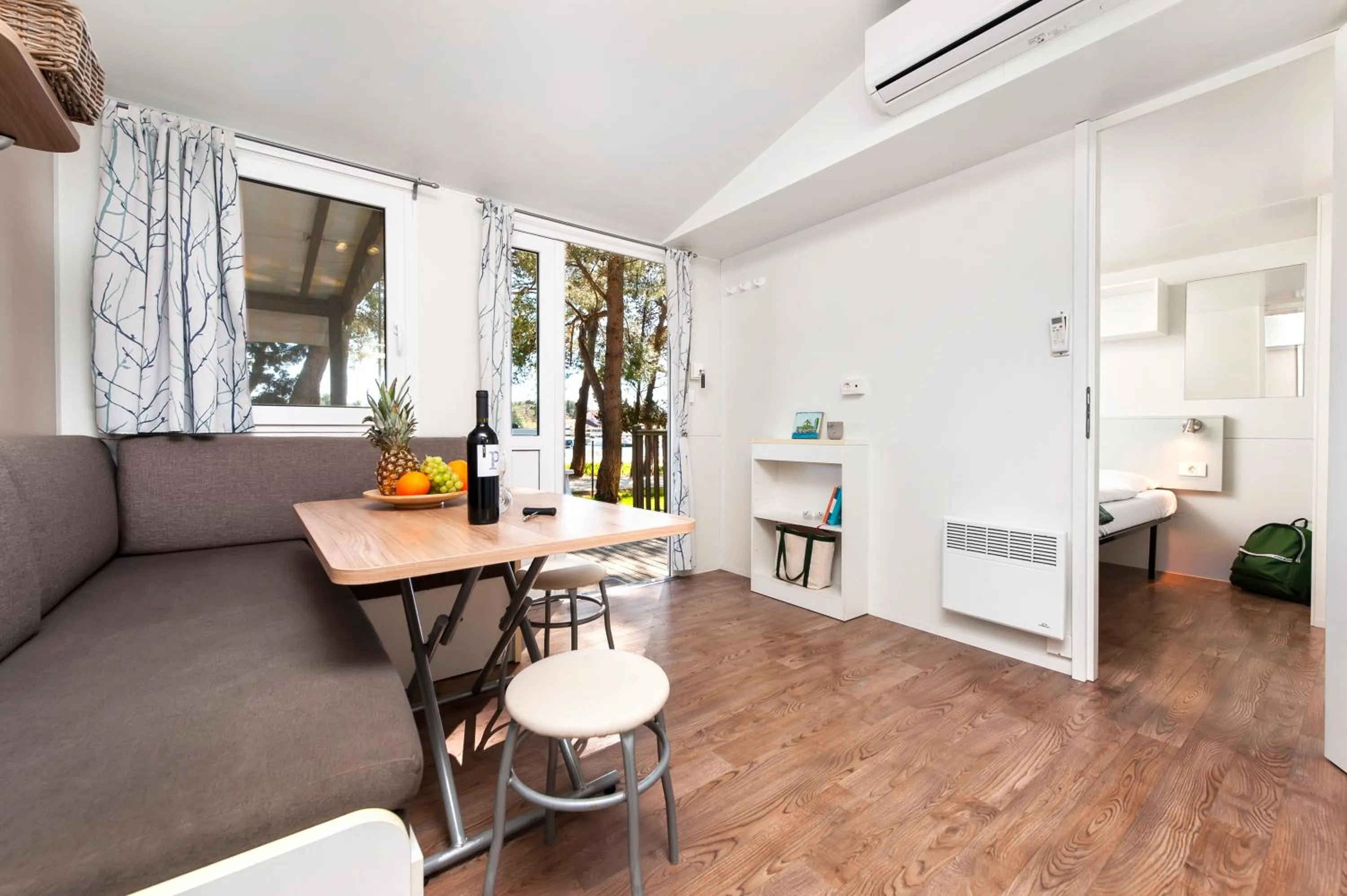 TV and multimedia in Glamping and Mobile Homes Lavanda - Holiday Centre Bi VIllage